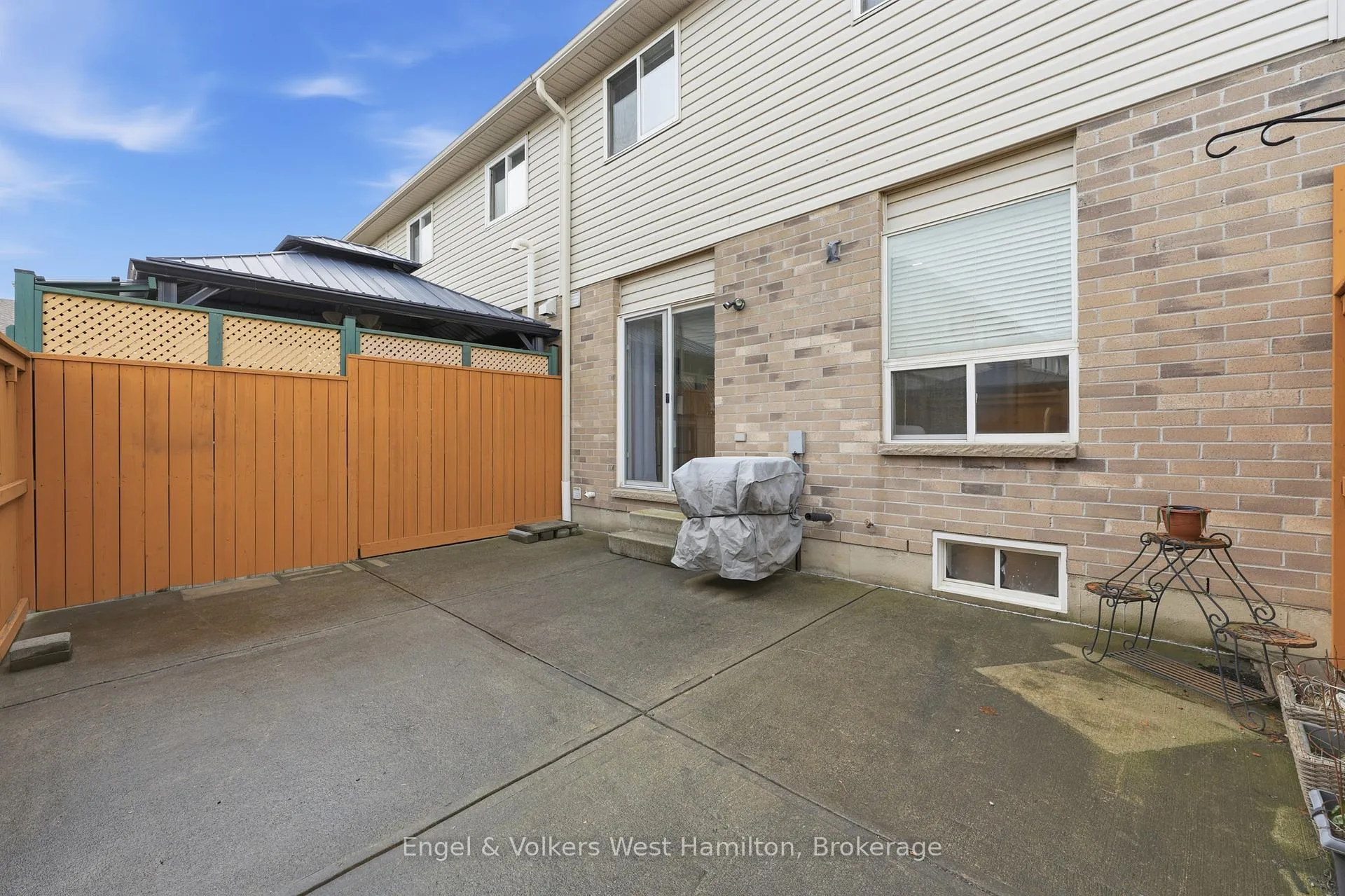 Photo 28 of Unit 41, 39 Pinewoods Drive, Hamilton, Stoney Creek Mountain — HOMEH