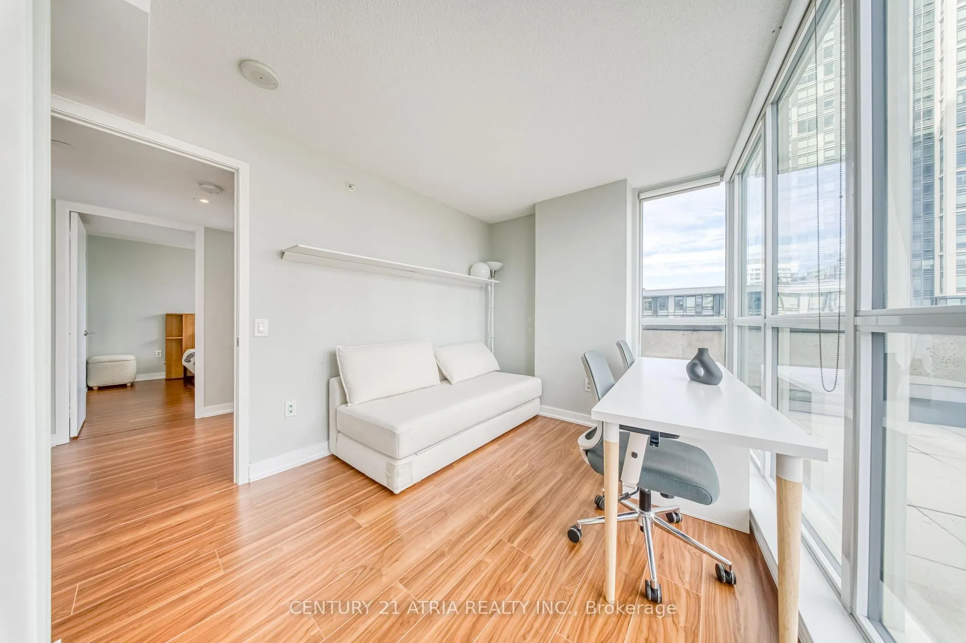 Photo 37 of Unit 812, 85 Queens Wharf Road, Toronto, Waterfront Communities — HOMEH