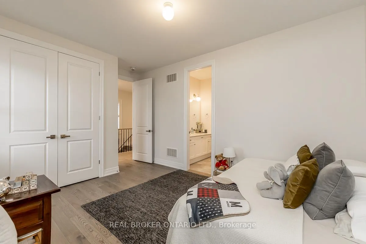 Photo 13 of 1532 Emberton Way, Innisfil, Alcona — HOMEH