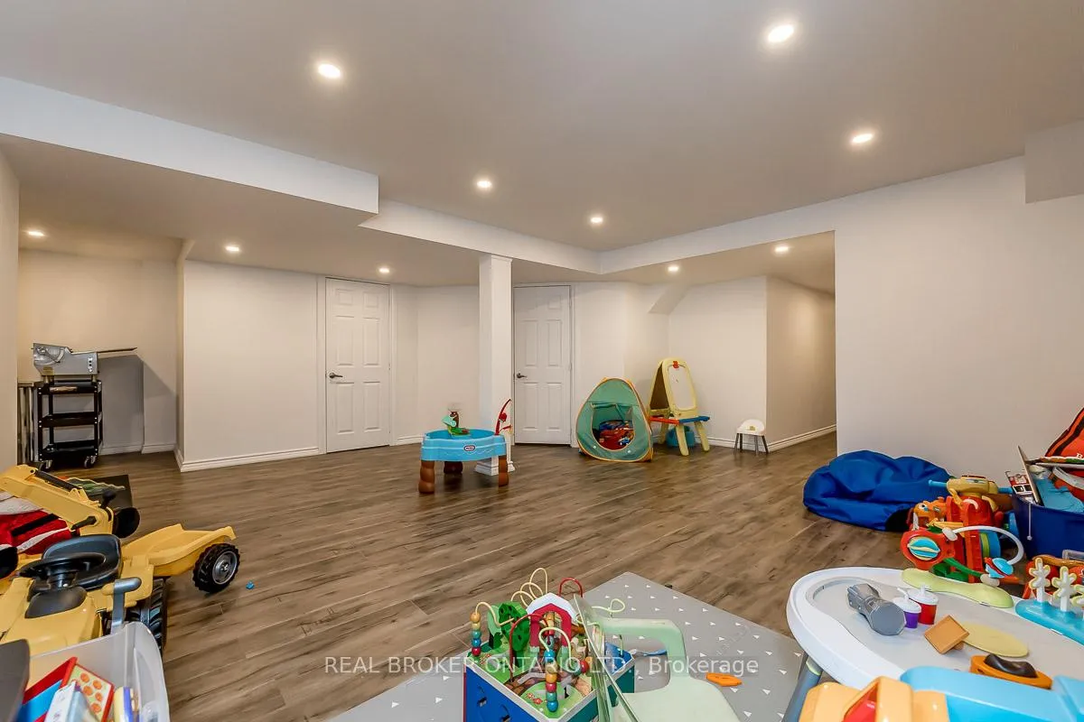 Photo 25 of 1532 Emberton Way, Innisfil, Alcona — HOMEH