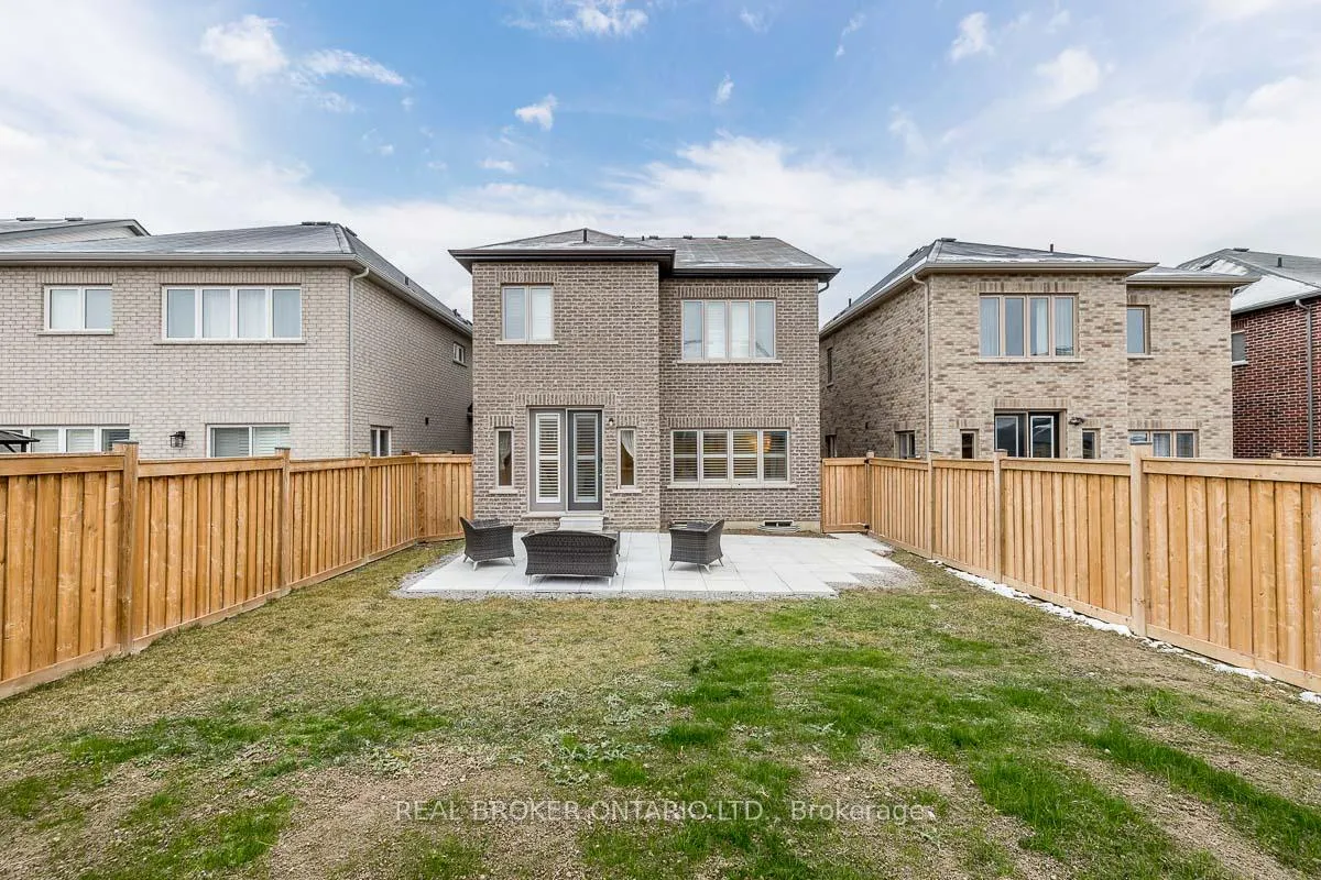 Photo 26 of 1532 Emberton Way, Innisfil, Alcona — HOMEH
