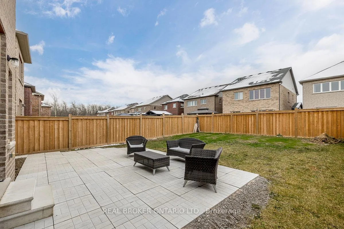 Photo 27 of 1532 Emberton Way, Innisfil, Alcona — HOMEH