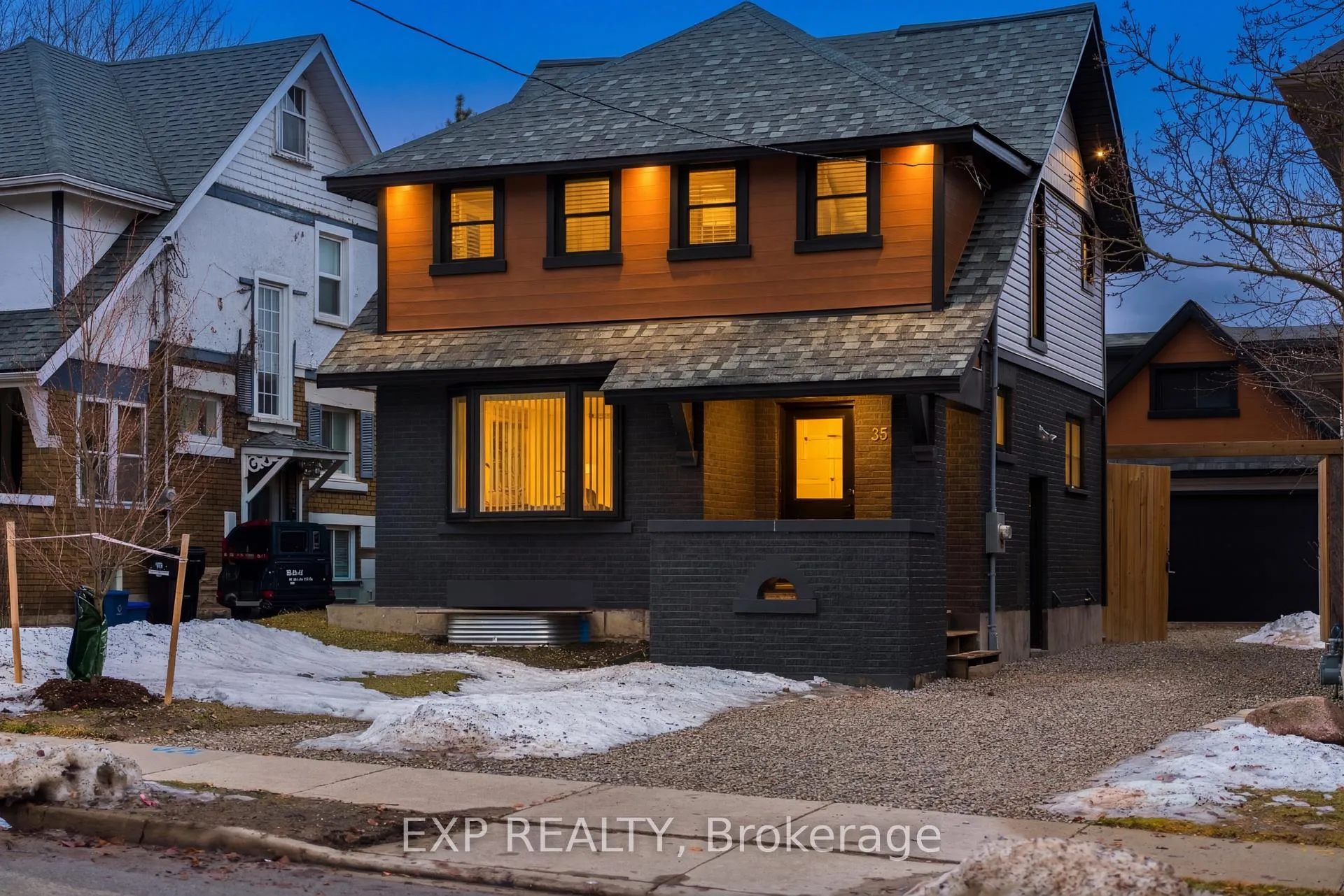 Photo 2 of 35 Stirling Avenue N, Kitchener — HOMEH