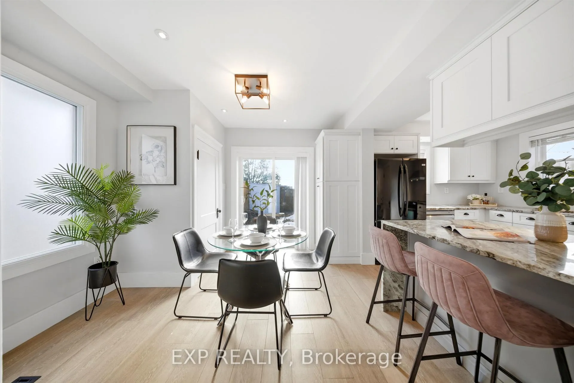 Photo 15 of 35 Stirling Avenue N, Kitchener — HOMEH