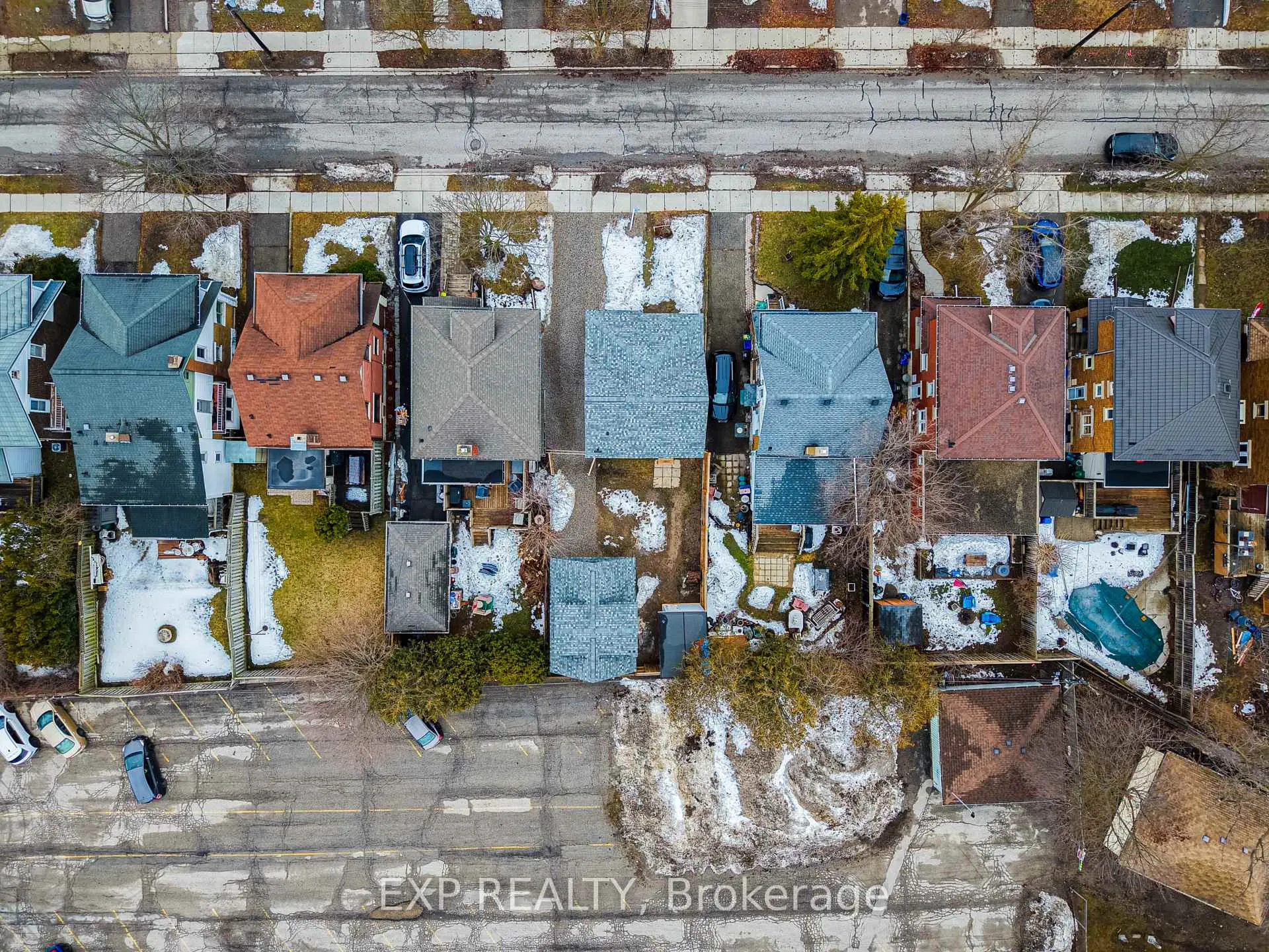 Photo 39 of 35 Stirling Avenue N, Kitchener — HOMEH