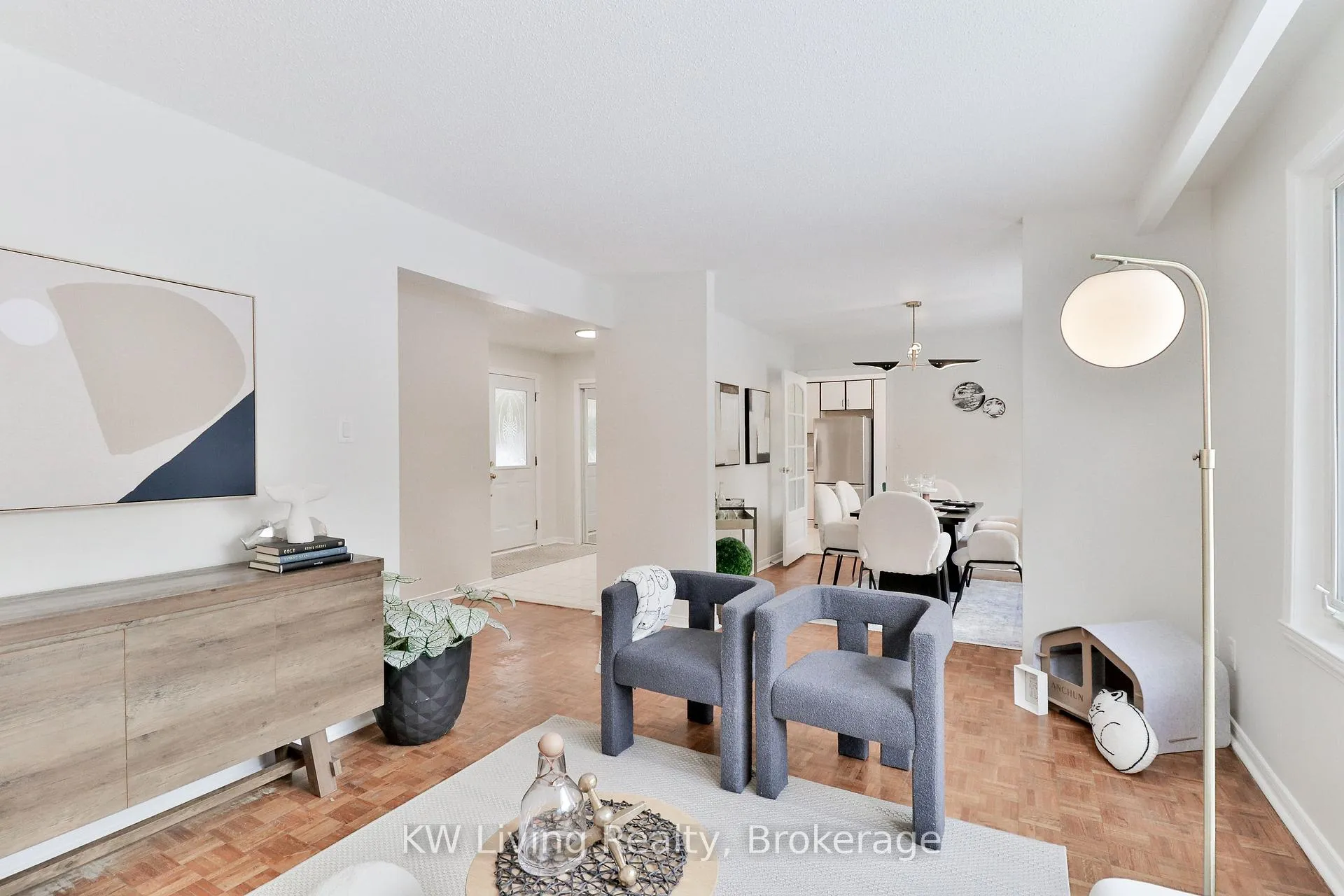 Photo 9 of 10 Liebeck Crescent, Markham, Unionville — HOMEH