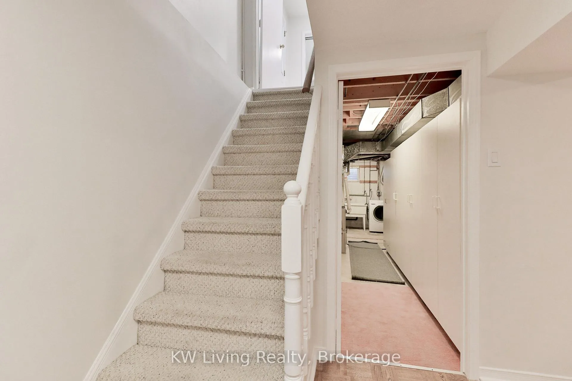 Photo 27 of 10 Liebeck Crescent, Markham, Unionville — HOMEH