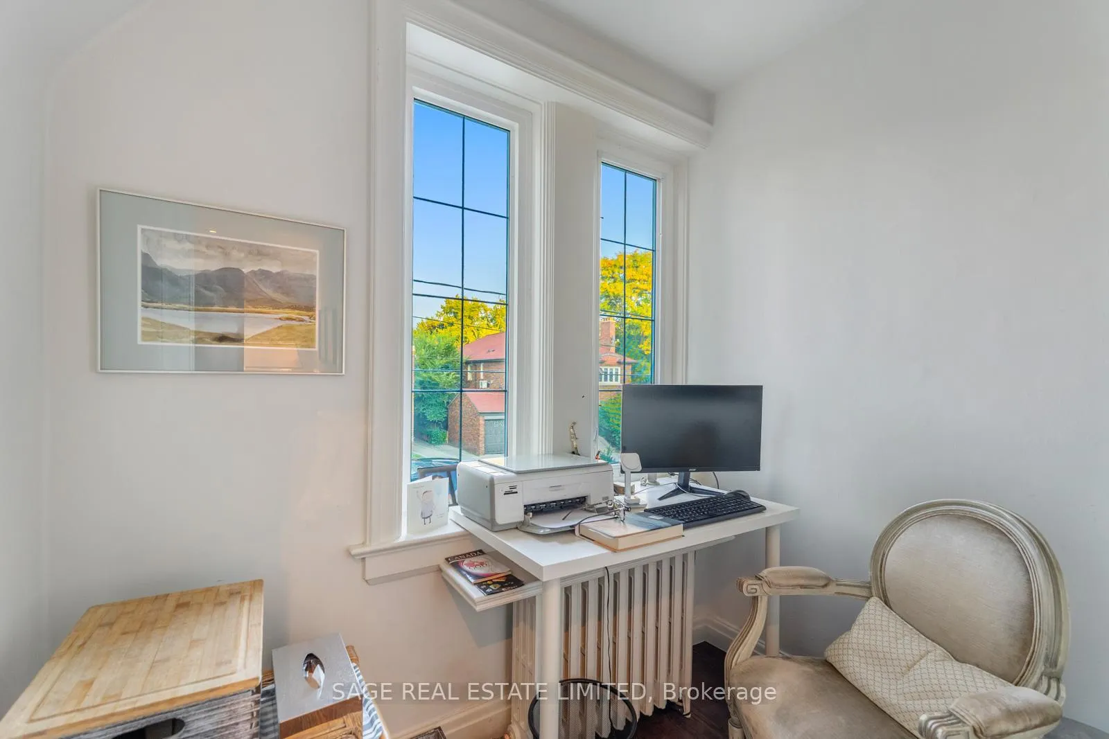 Photo 6 of Unit B, 1208 Avenue Road, Toronto, Lawrence Park South — HOMEH