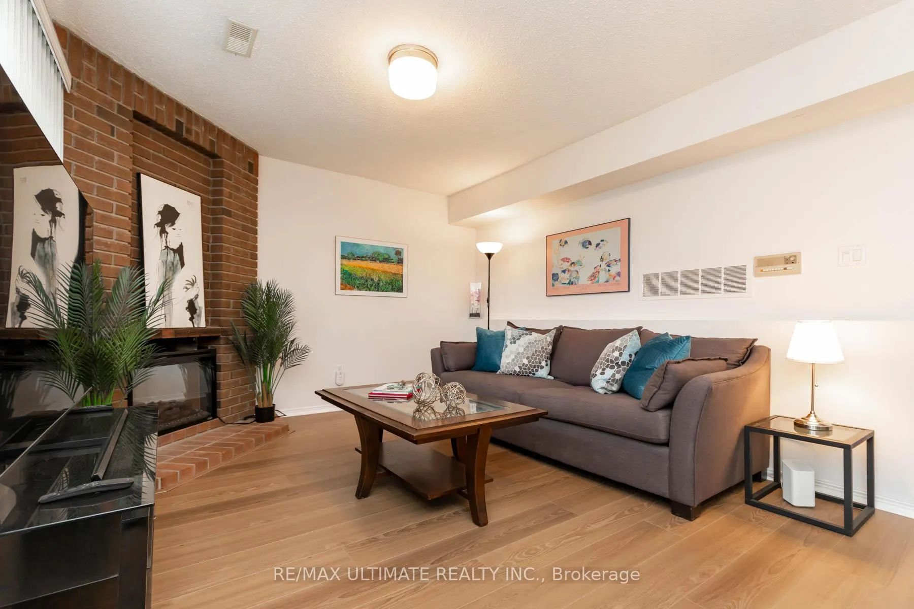 Photo 24 of 7 Sylvan Valleyway, Toronto, Lawrence Park North — HOMEH