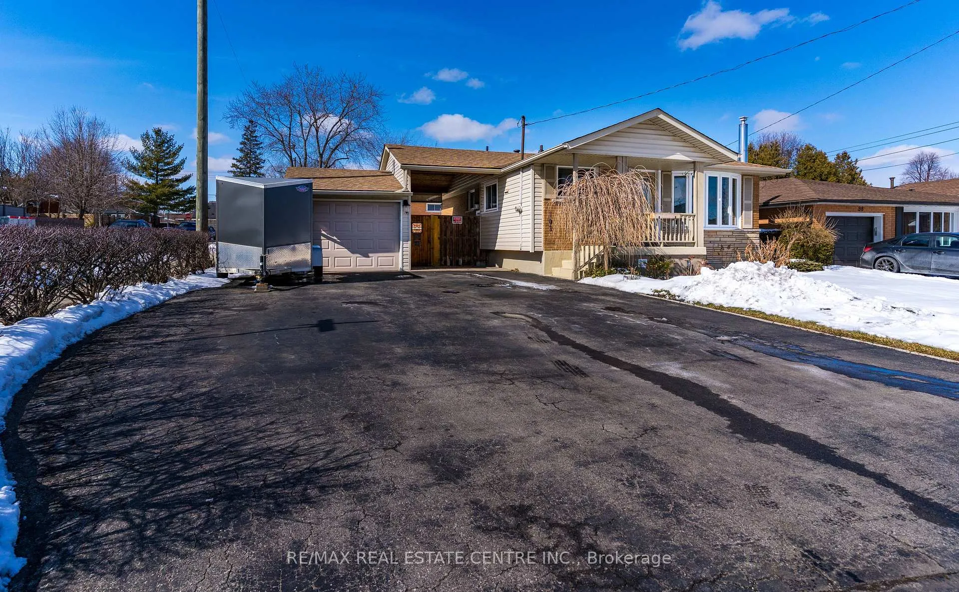 Photo 1 of 102 Greeningdon Drive, Hamilton, Greeningdon — HOMEH