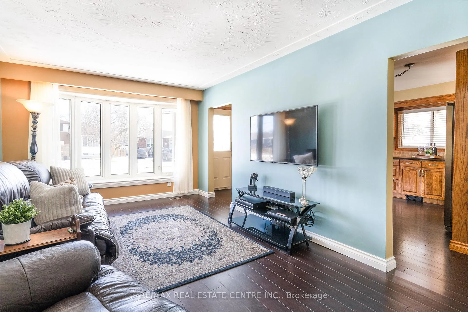 Photo 5 of 102 Greeningdon Drive, Hamilton, Greeningdon — HOMEH