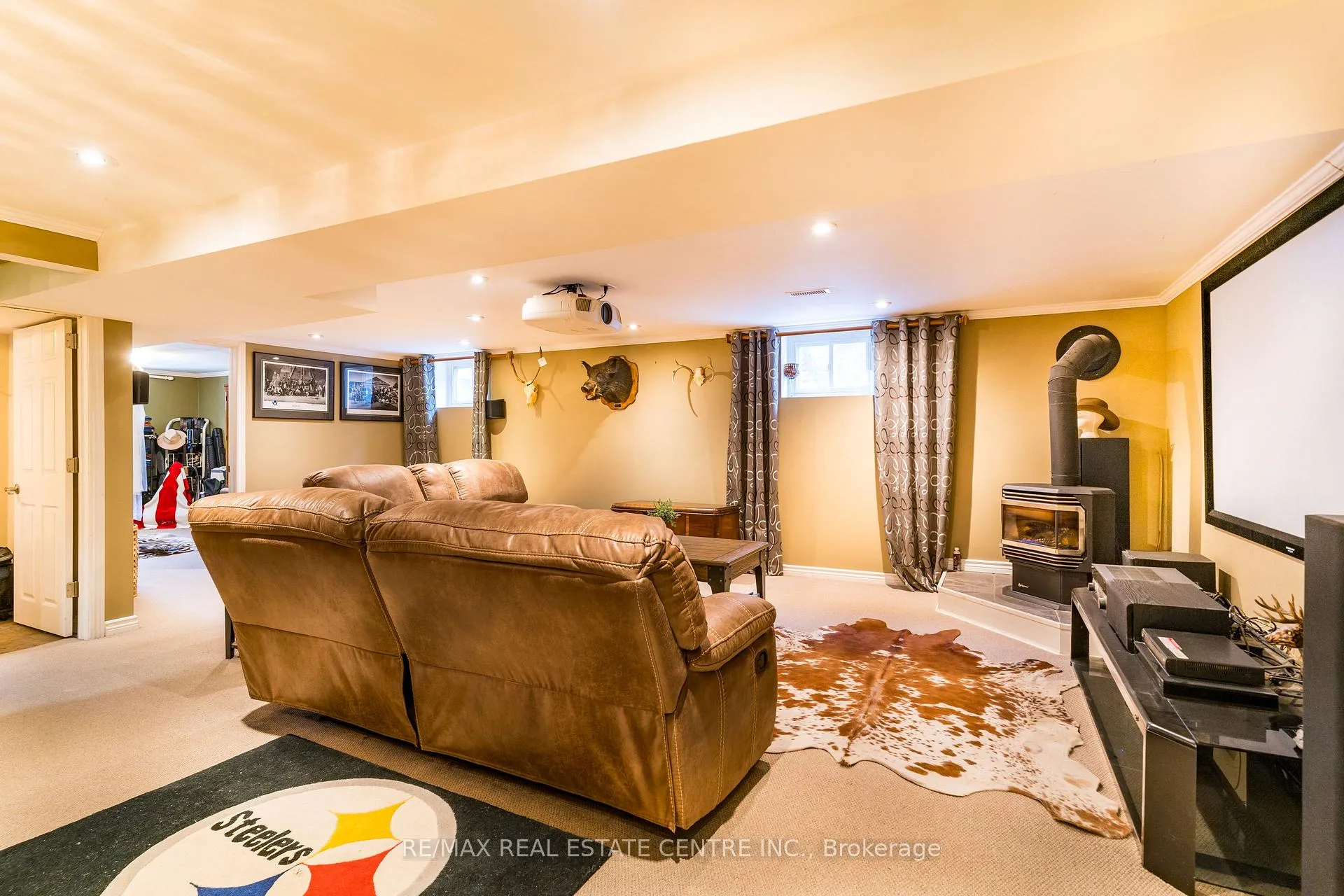 Photo 22 of 102 Greeningdon Drive, Hamilton, Greeningdon — HOMEH