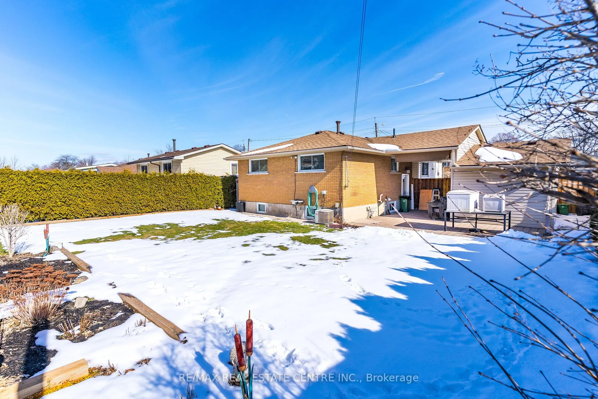 Photo 33 of 102 Greeningdon Drive, Hamilton, Greeningdon — HOMEH