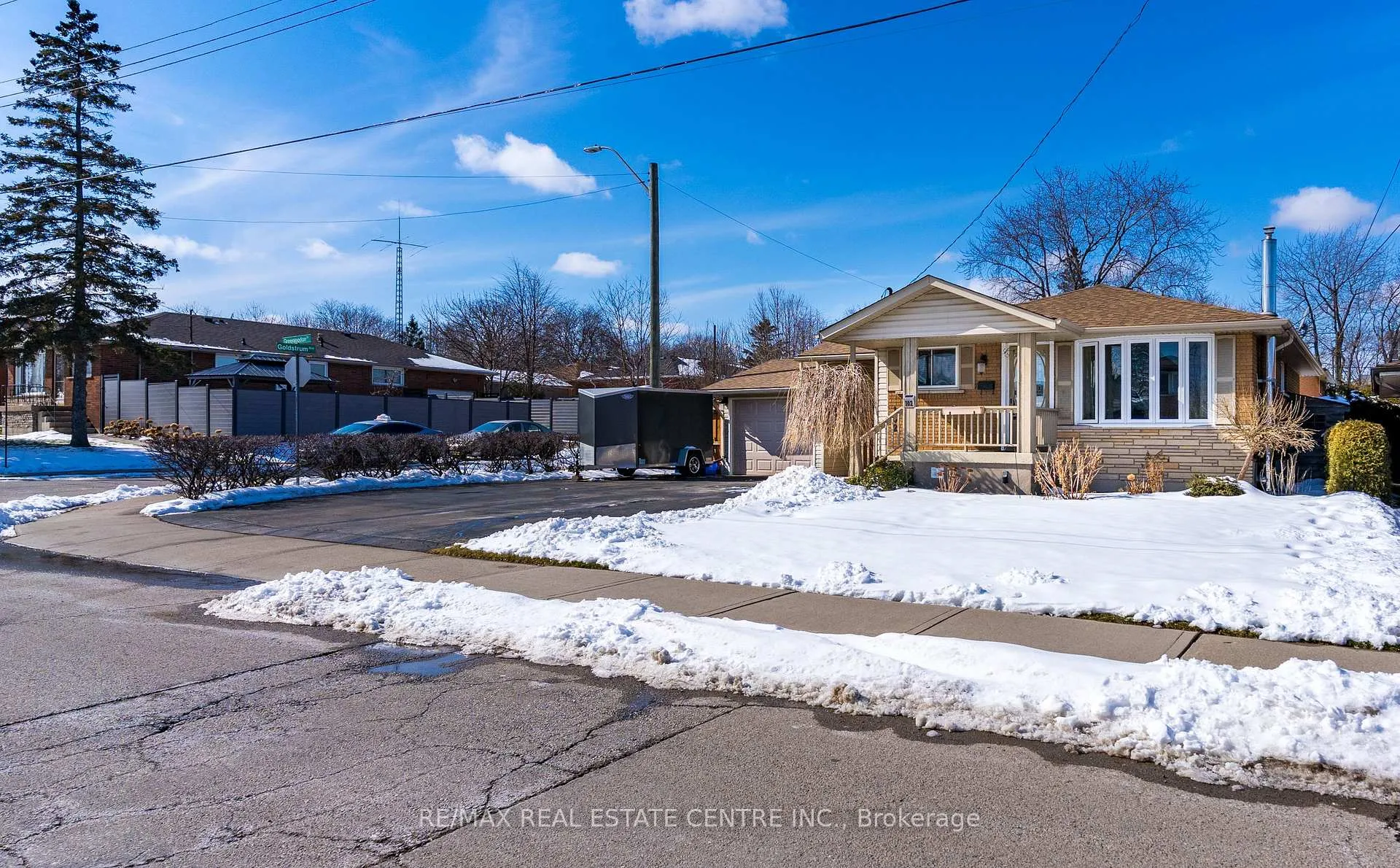 Photo 36 of 102 Greeningdon Drive, Hamilton, Greeningdon — HOMEH
