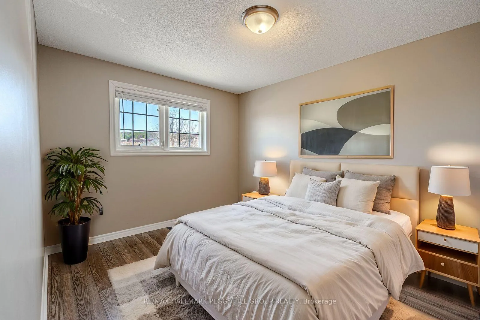 Photo 10 of 86 Penvill Trail, Barrie, Ardagh — HOMEH