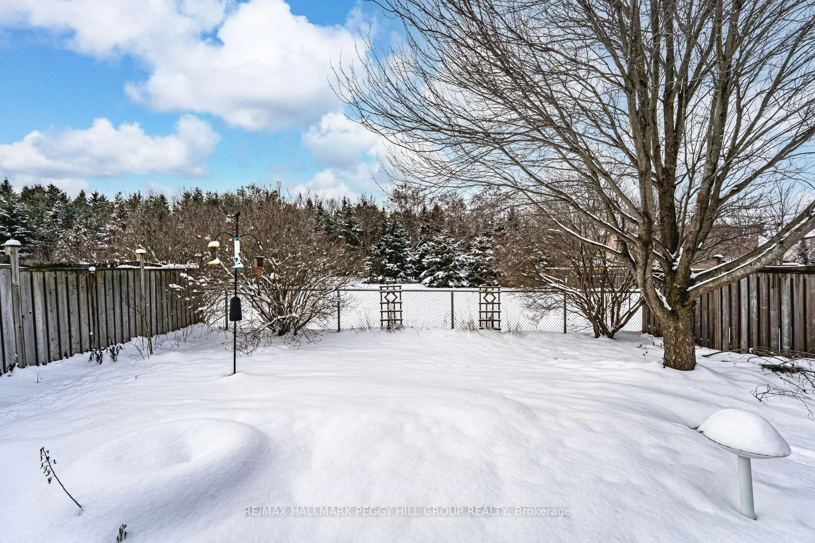 Photo 17 of 86 Penvill Trail, Barrie, Ardagh — HOMEH