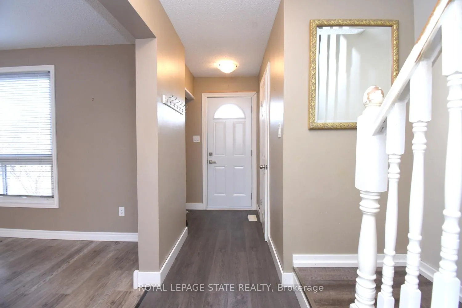 Photo 4 of Unit 122, 150 Gateshead Crescent, Hamilton, Stoney Creek — HOMEH
