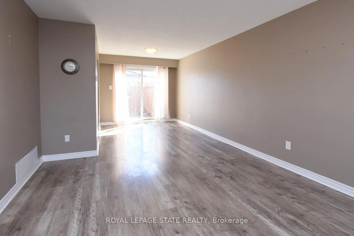 Photo 7 of Unit 122, 150 Gateshead Crescent, Hamilton, Stoney Creek — HOMEH