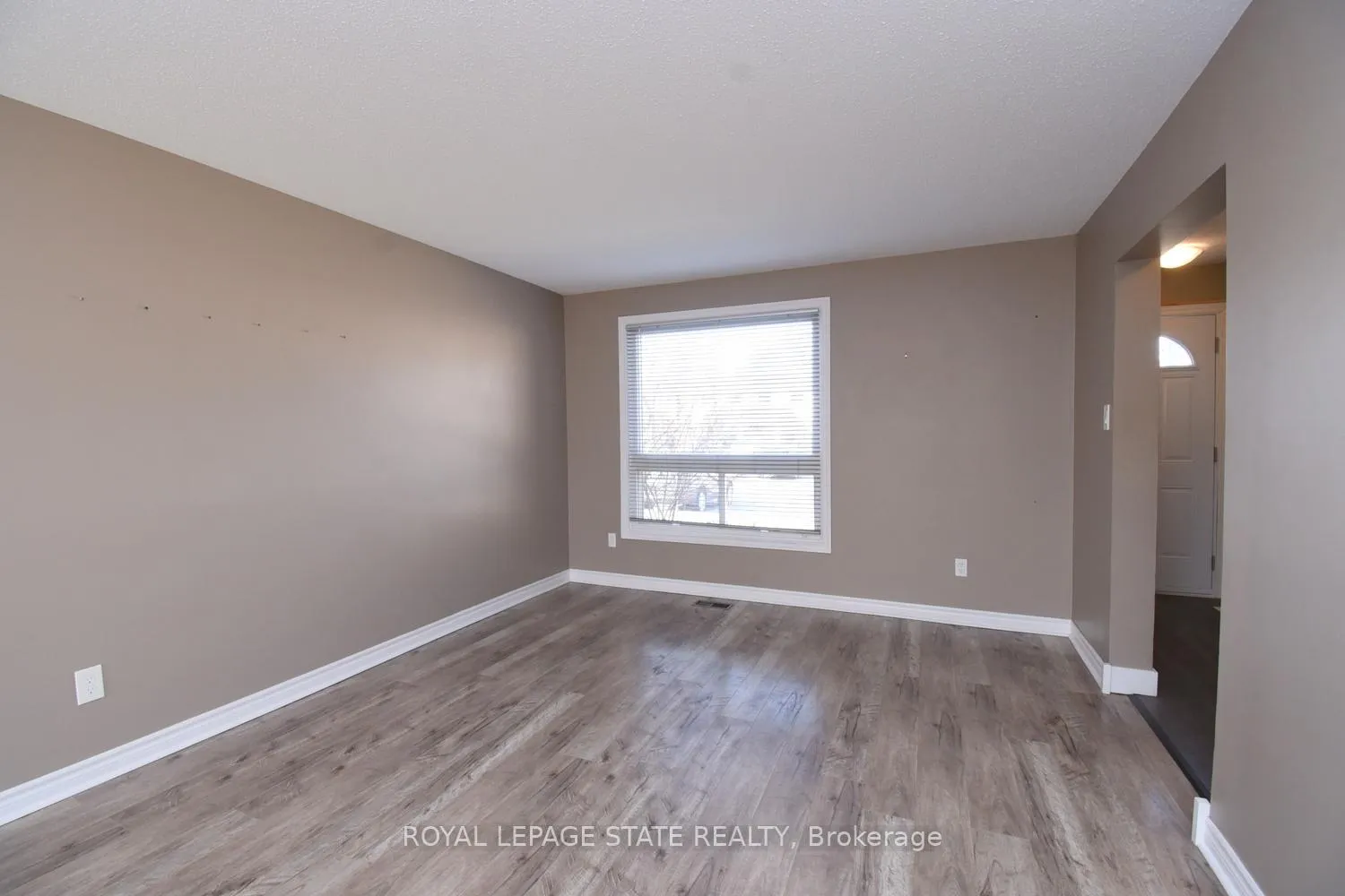 Photo 11 of Unit 122, 150 Gateshead Crescent, Hamilton, Stoney Creek — HOMEH