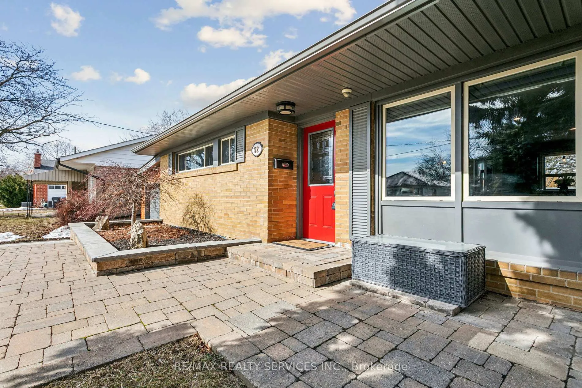 Photo 3 of 92 Eldomar Avenue, Brampton, Brampton East — HOMEH