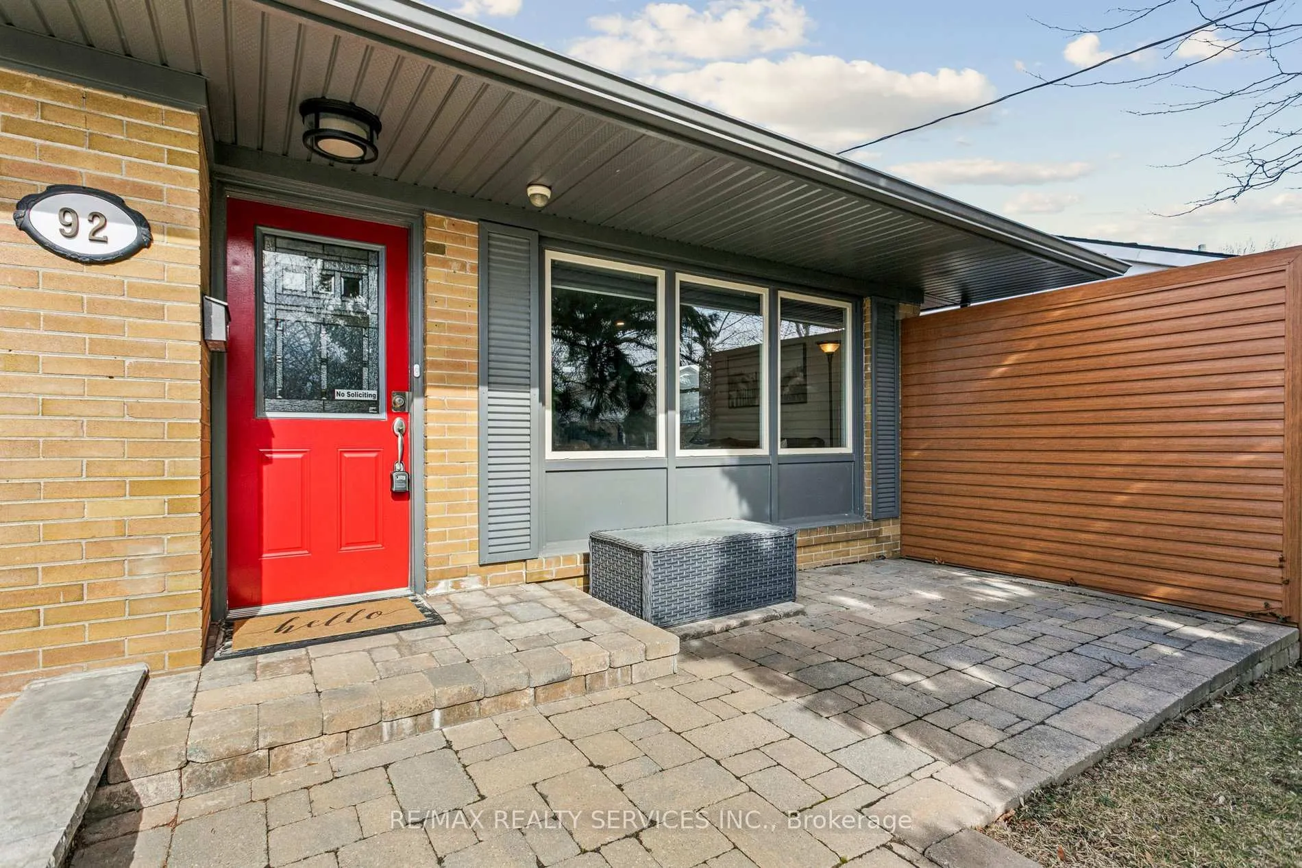 Photo 4 of 92 Eldomar Avenue, Brampton, Brampton East — HOMEH