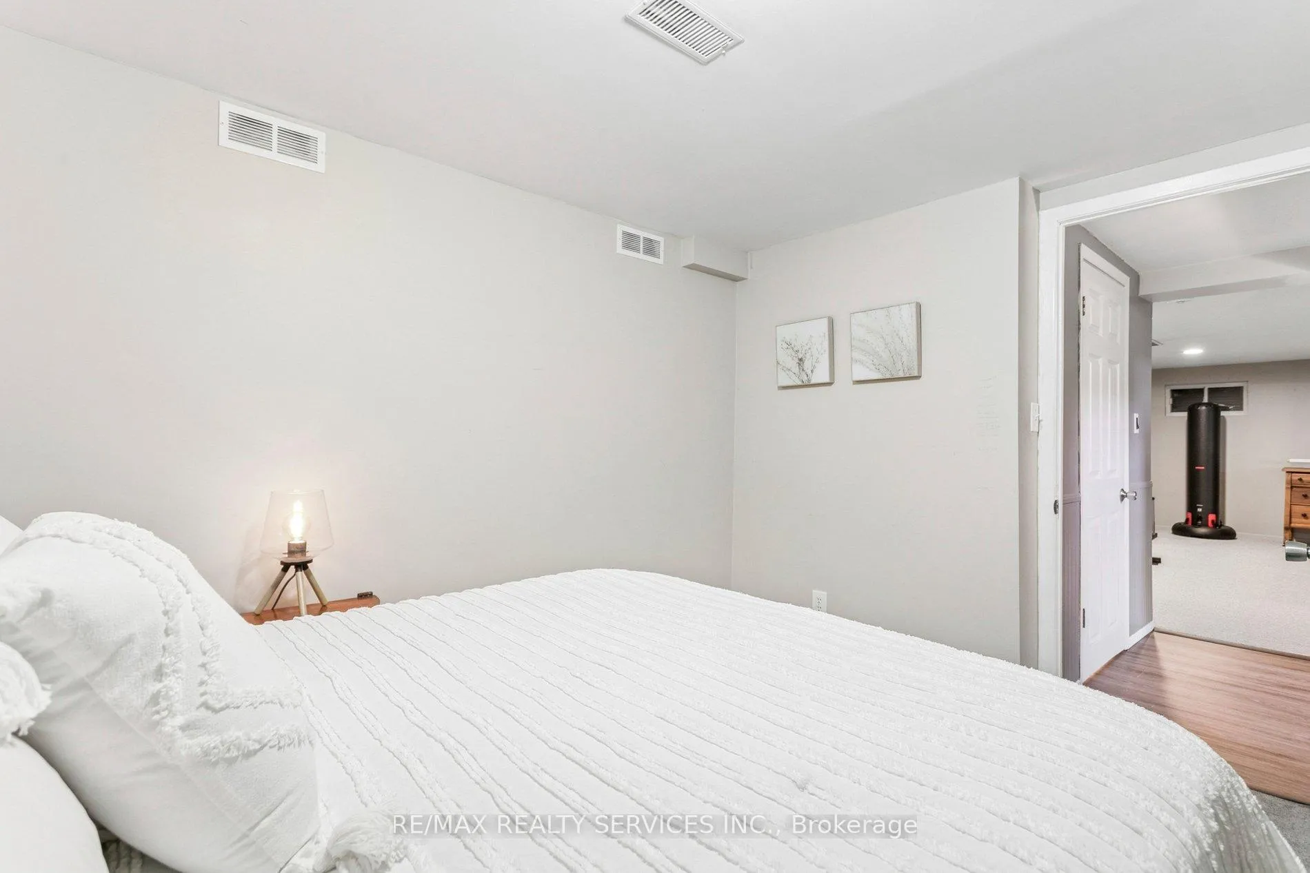 Photo 40 of 92 Eldomar Avenue, Brampton, Brampton East — HOMEH