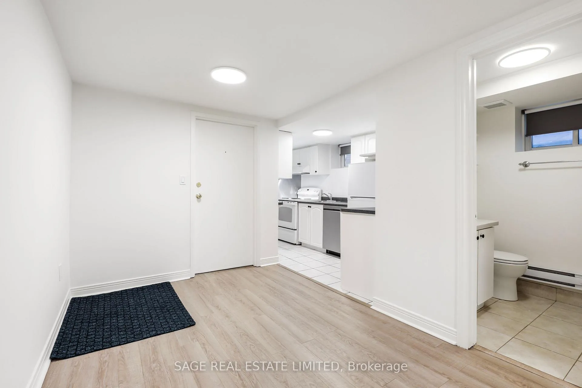 Photo 9 of Unit 1, 118 Braemar Avenue, Toronto, Yonge-Eglinton — HOMEH