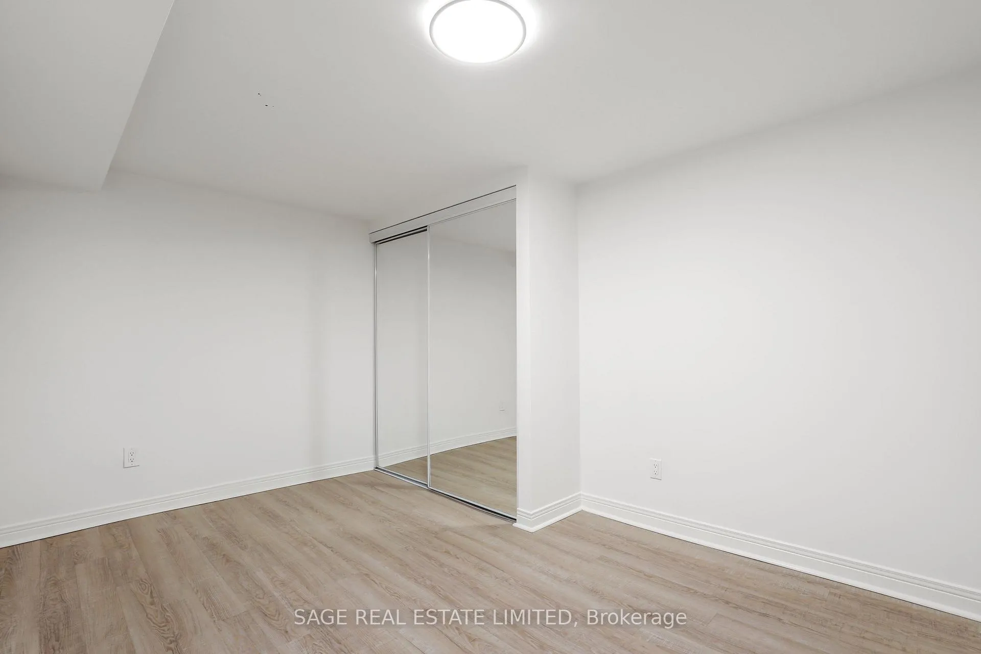 Photo 20 of Unit 1, 118 Braemar Avenue, Toronto, Yonge-Eglinton — HOMEH