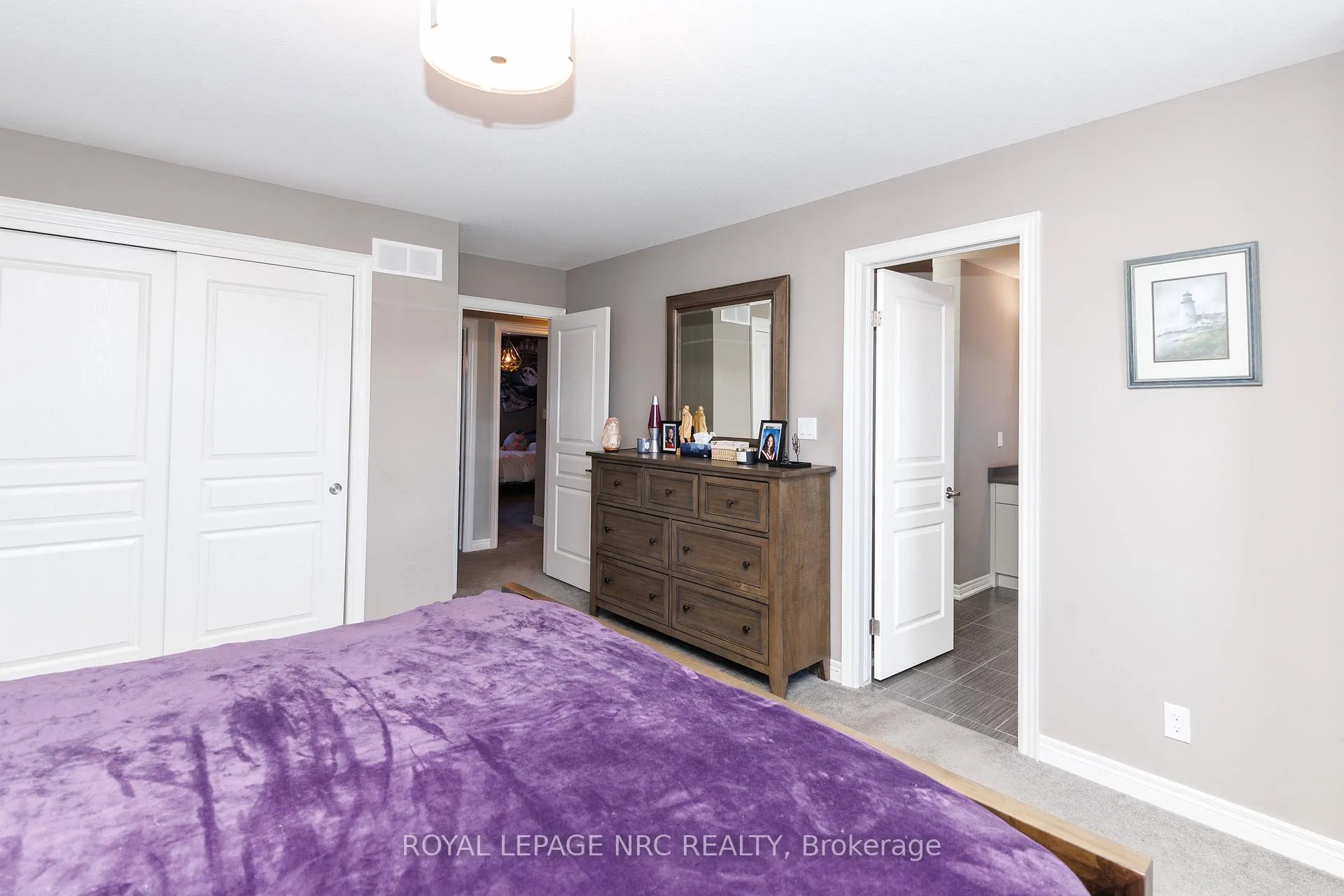 Photo 16 of 205 Cardinal Crescent, Welland, Coyle Creek — HOMEH