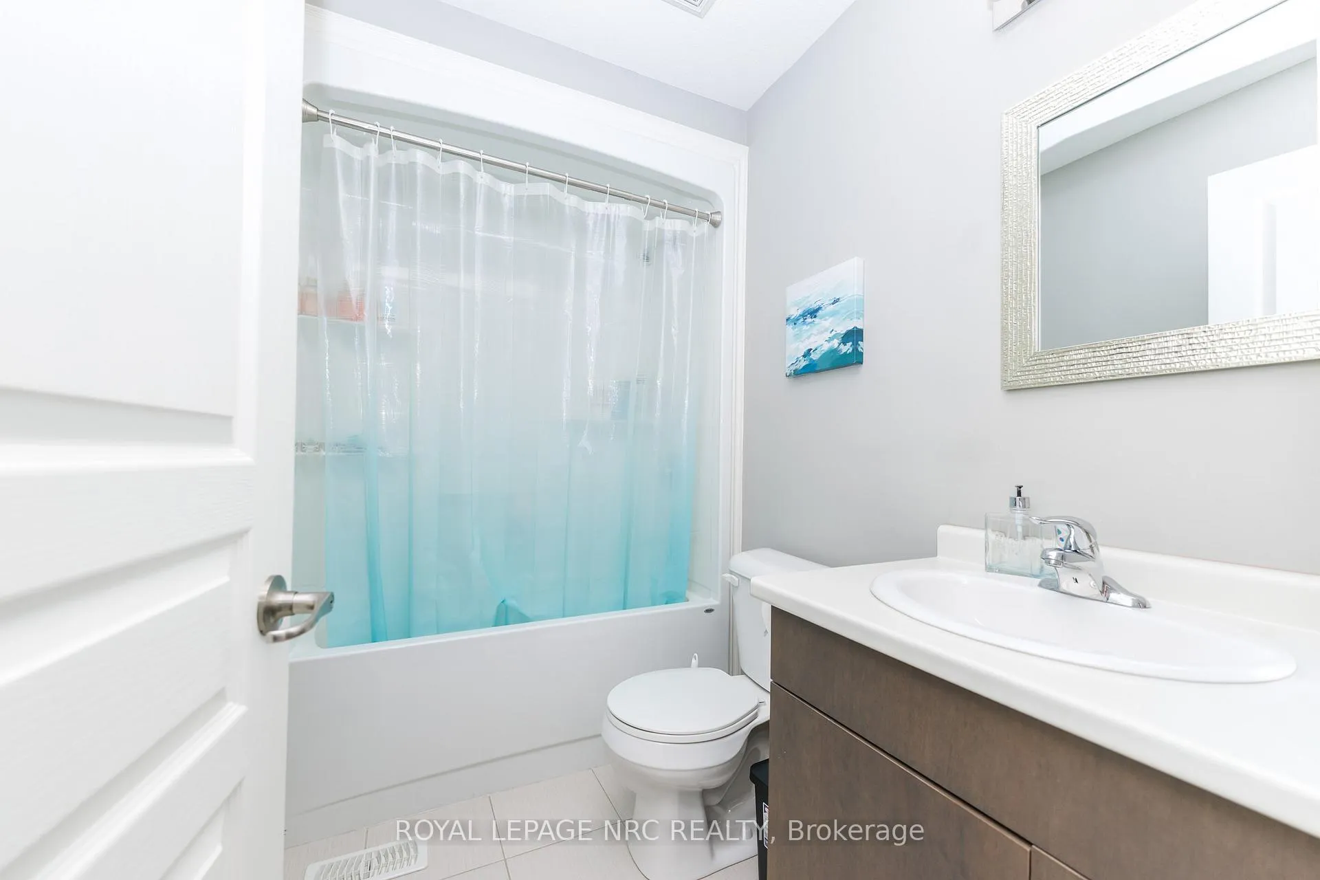 Photo 25 of 205 Cardinal Crescent, Welland, Coyle Creek — HOMEH