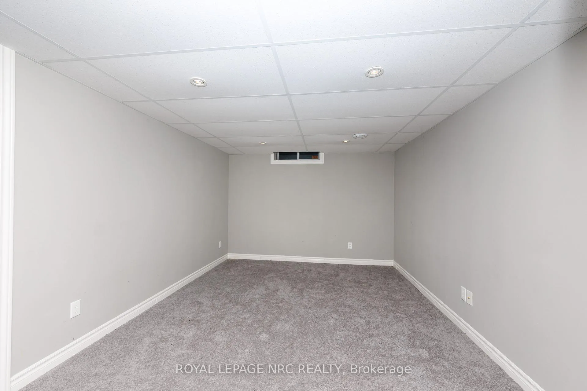 Photo 26 of 205 Cardinal Crescent, Welland, Coyle Creek — HOMEH