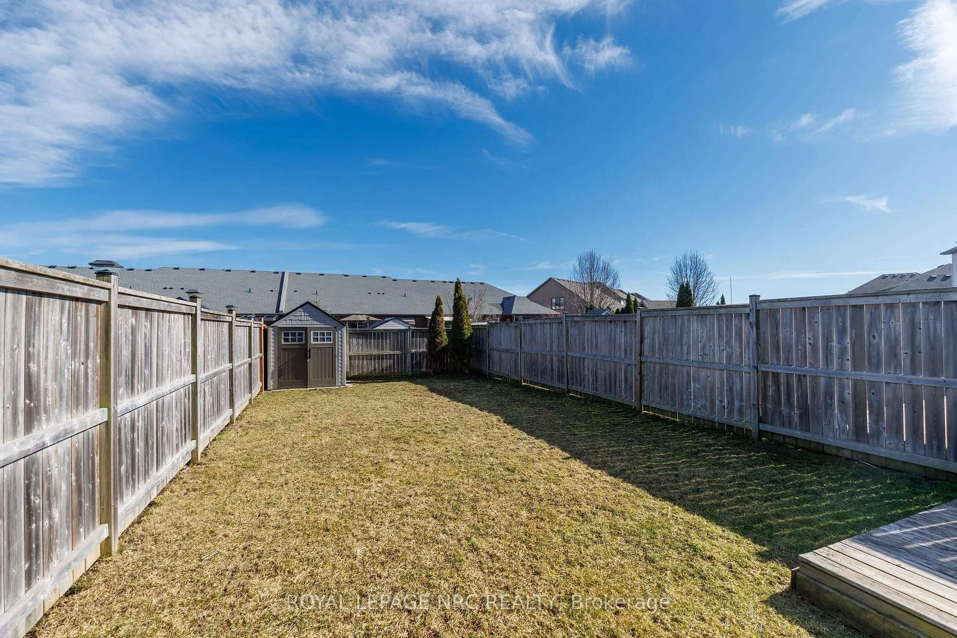 Photo 32 of 205 Cardinal Crescent, Welland, Coyle Creek — HOMEH