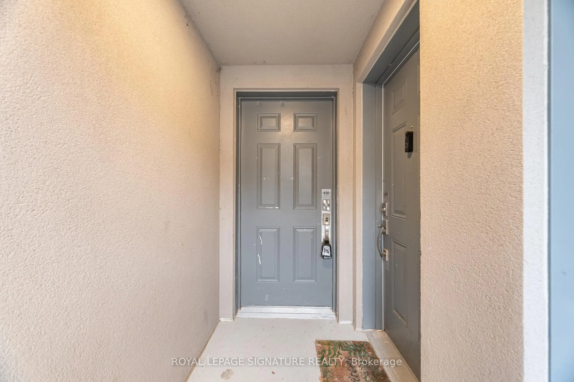 Photo 3 of Unit 610, 1129 Cooke Boulevard, Burlington, LaSalle — HOMEH