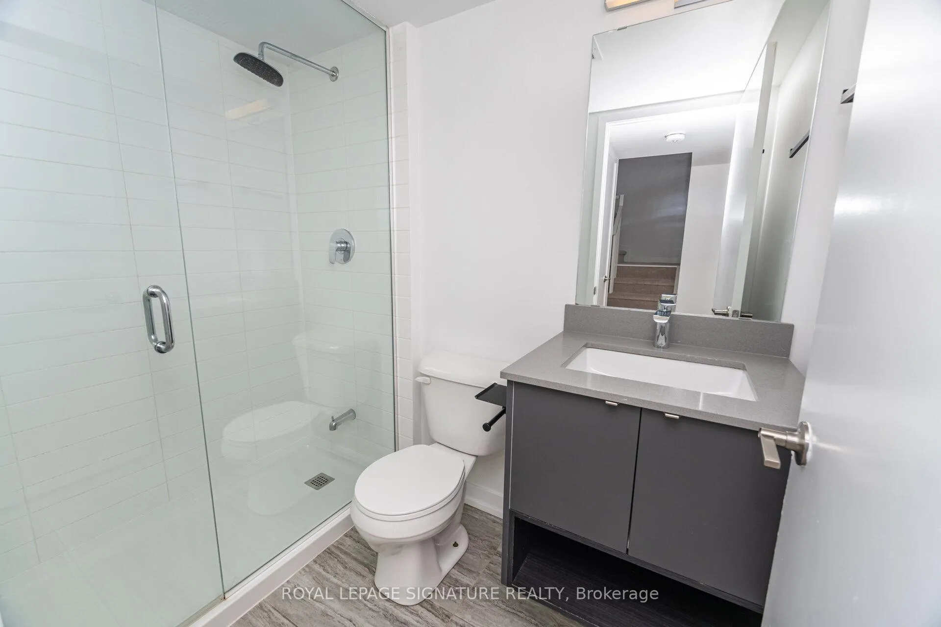 Photo 19 of Unit 610, 1129 Cooke Boulevard, Burlington, LaSalle — HOMEH