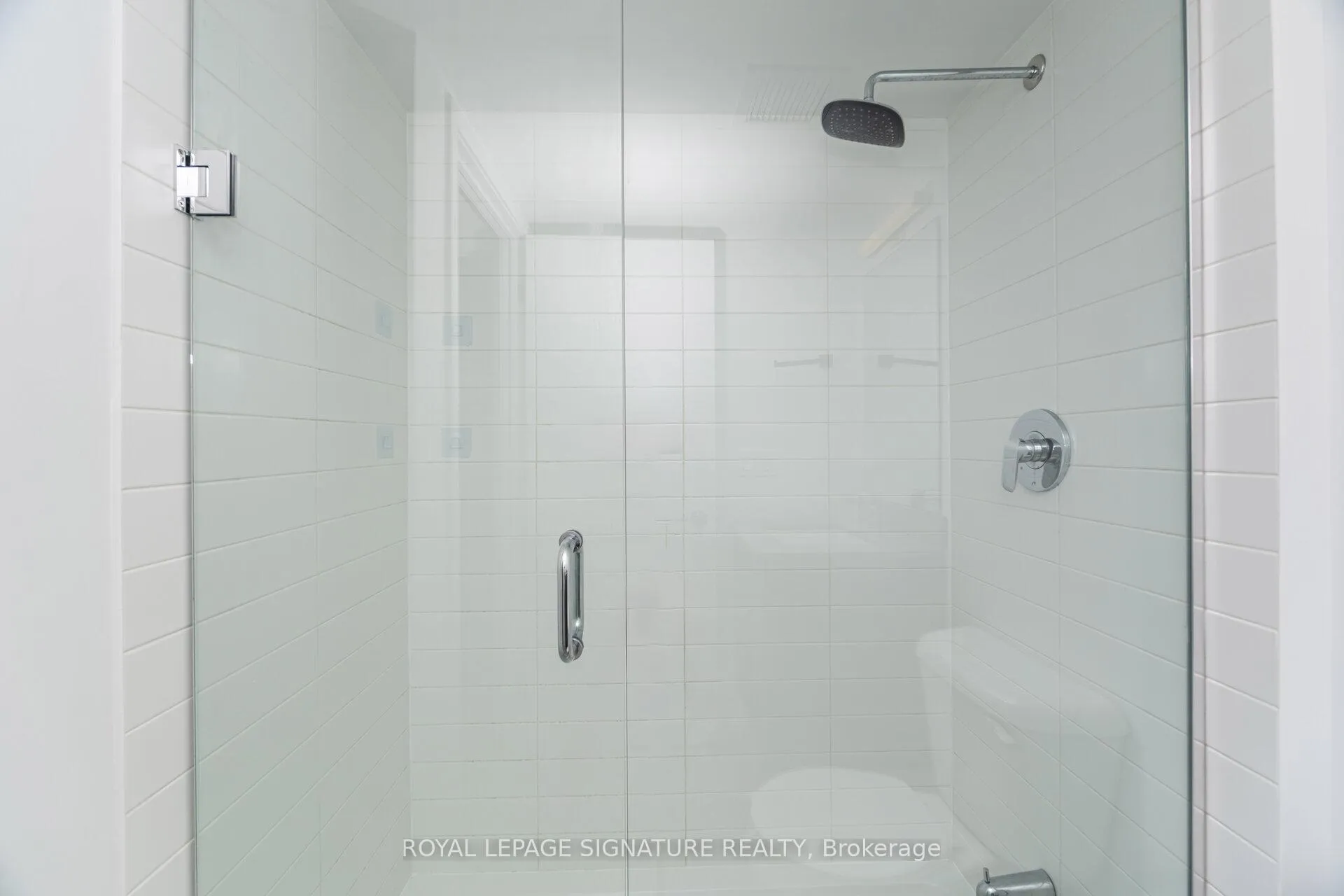 Photo 20 of Unit 610, 1129 Cooke Boulevard, Burlington, LaSalle — HOMEH