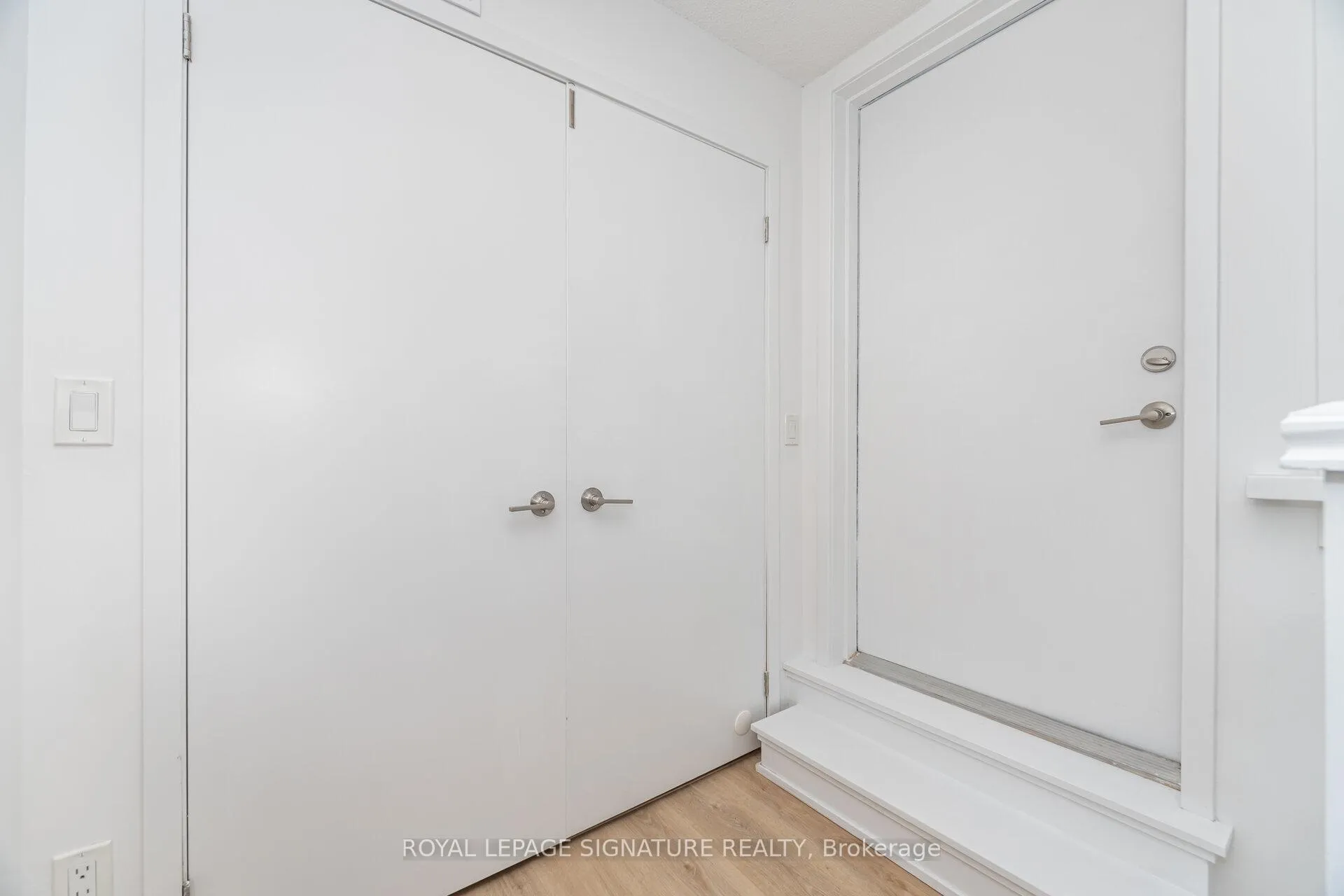 Photo 23 of Unit 610, 1129 Cooke Boulevard, Burlington, LaSalle — HOMEH
