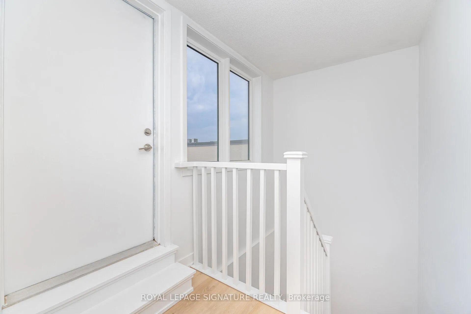 Photo 24 of Unit 610, 1129 Cooke Boulevard, Burlington, LaSalle — HOMEH