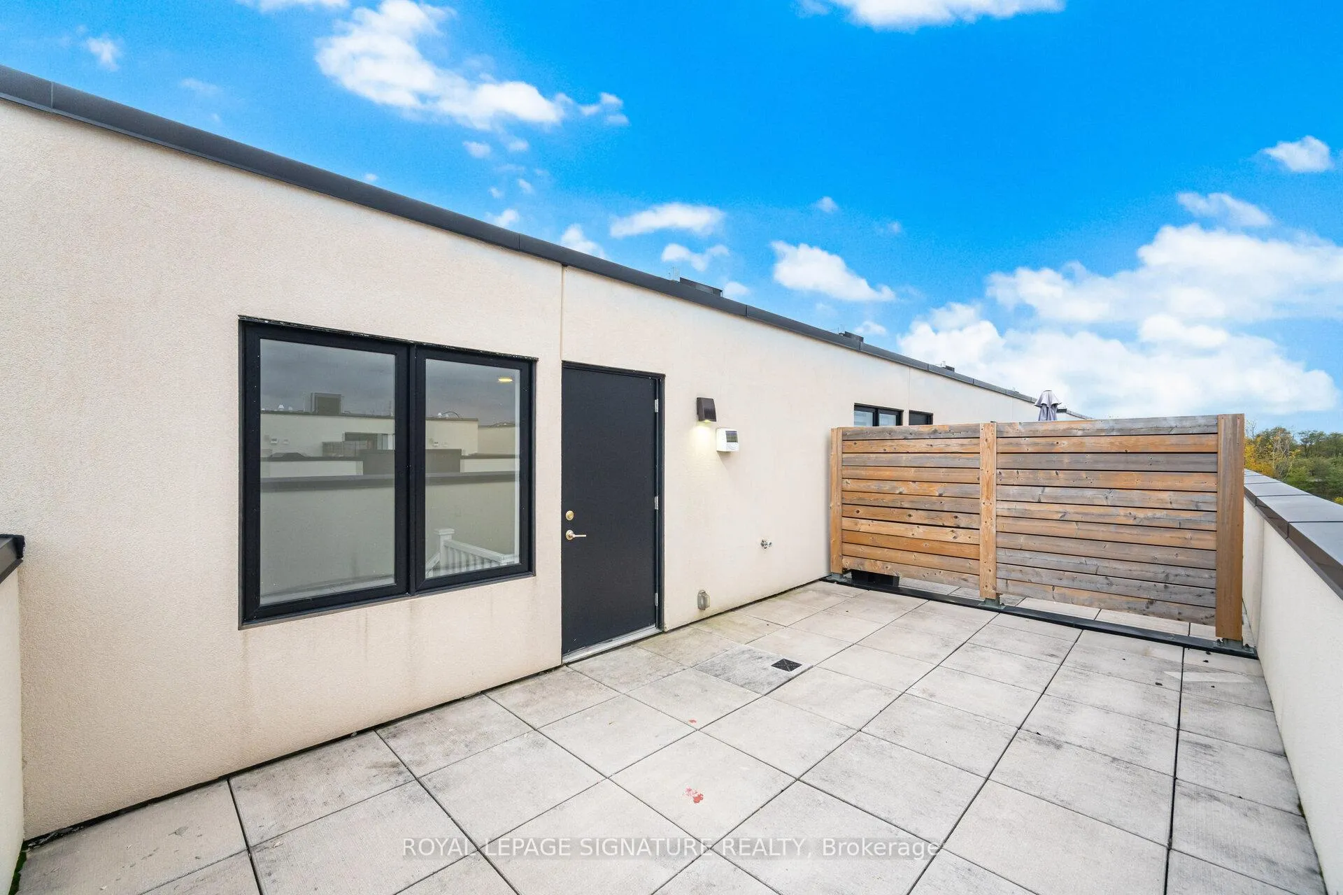 Photo 27 of Unit 610, 1129 Cooke Boulevard, Burlington, LaSalle — HOMEH