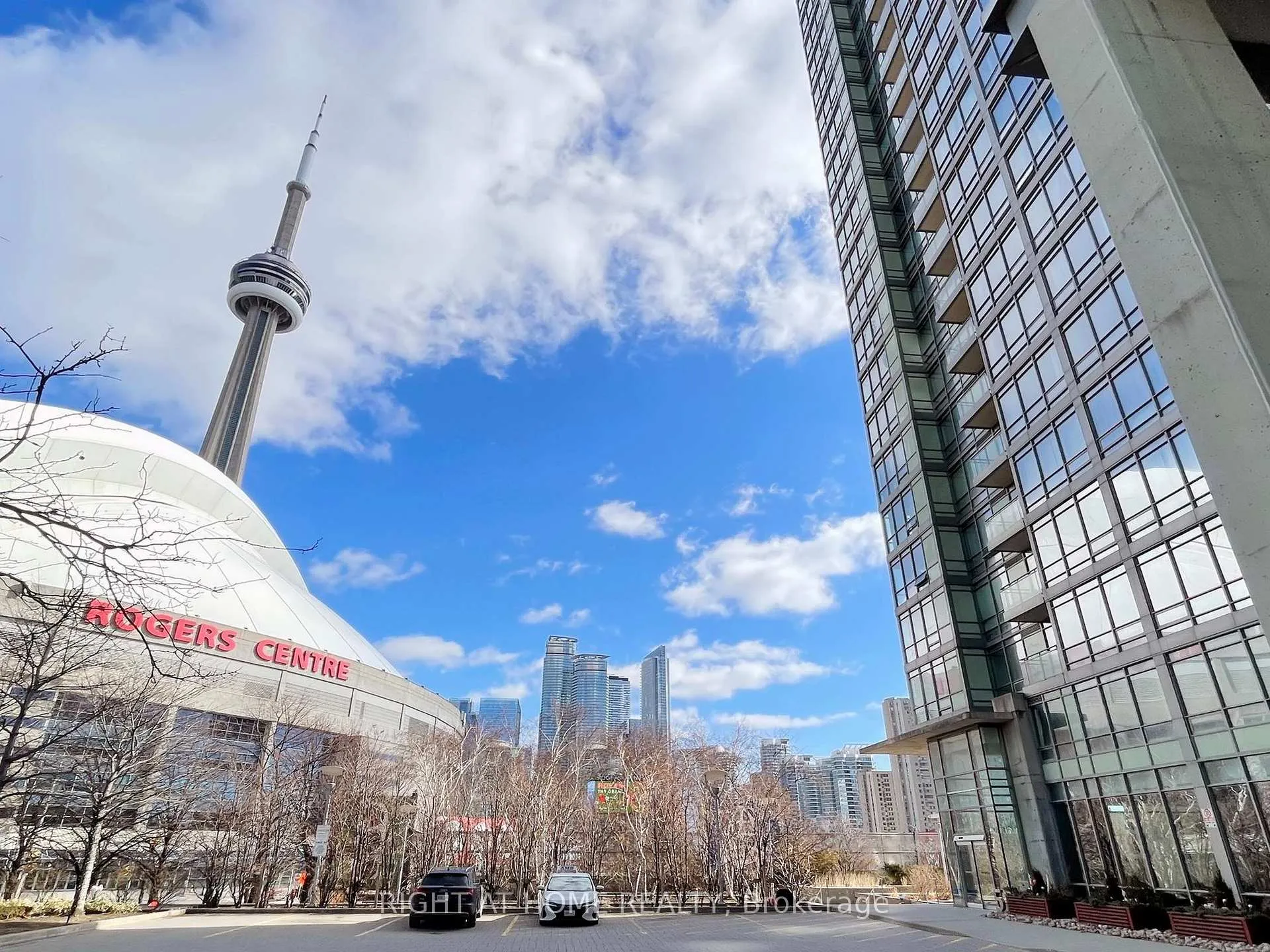 Photo 2 of Unit 2908, 5 Mariner Terrace, Toronto, Waterfront Communities — HOMEH