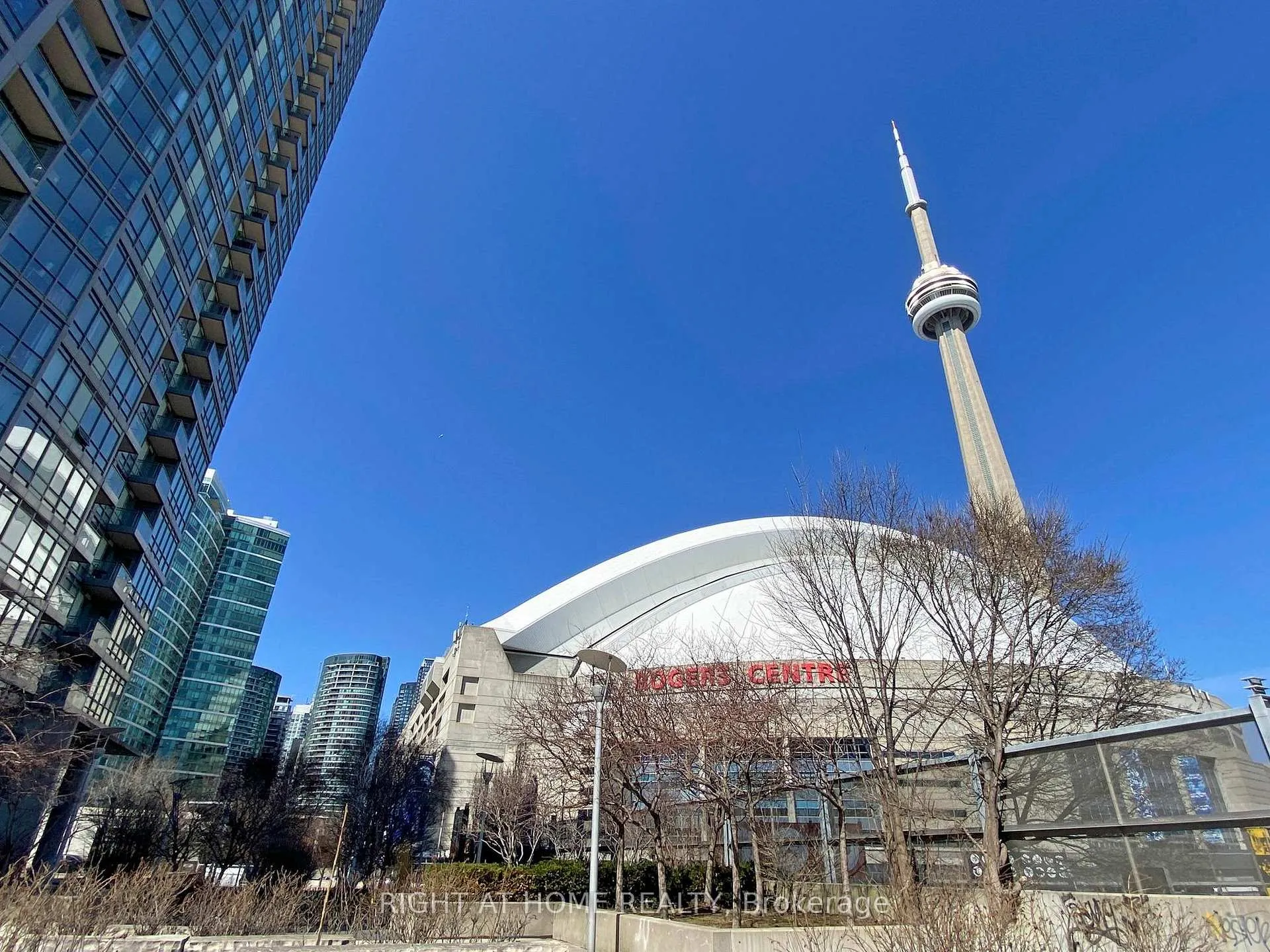Photo 4 of Unit 2908, 5 Mariner Terrace, Toronto, Waterfront Communities — HOMEH