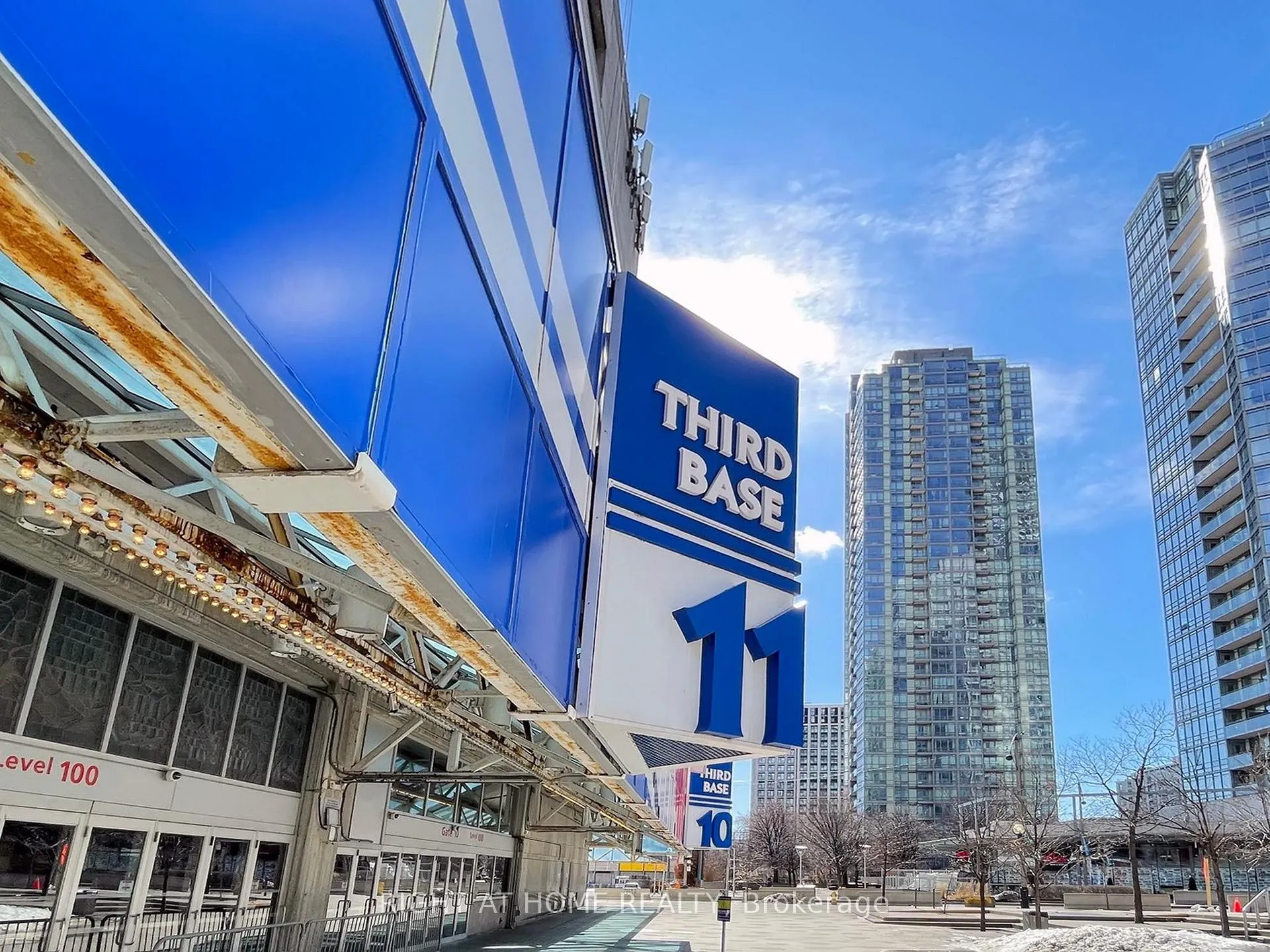 Photo 5 of Unit 2908, 5 Mariner Terrace, Toronto, Waterfront Communities — HOMEH
