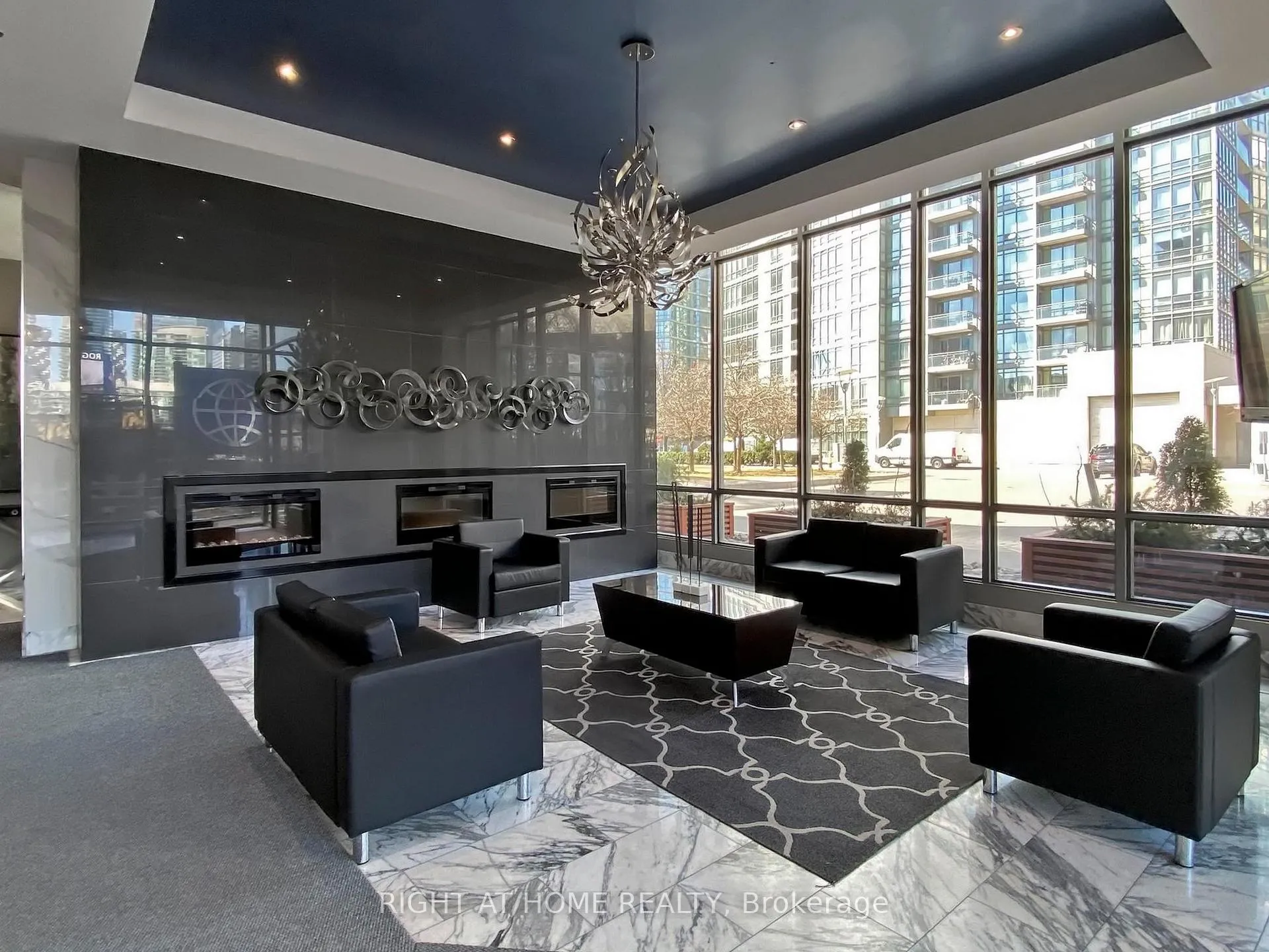 Photo 8 of Unit 2908, 5 Mariner Terrace, Toronto, Waterfront Communities — HOMEH