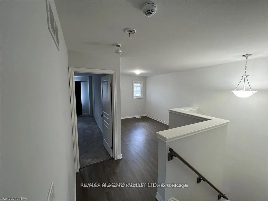 Photo 17 of 8028 Cole Court, Niagara Falls, Oldfield — HOMEH