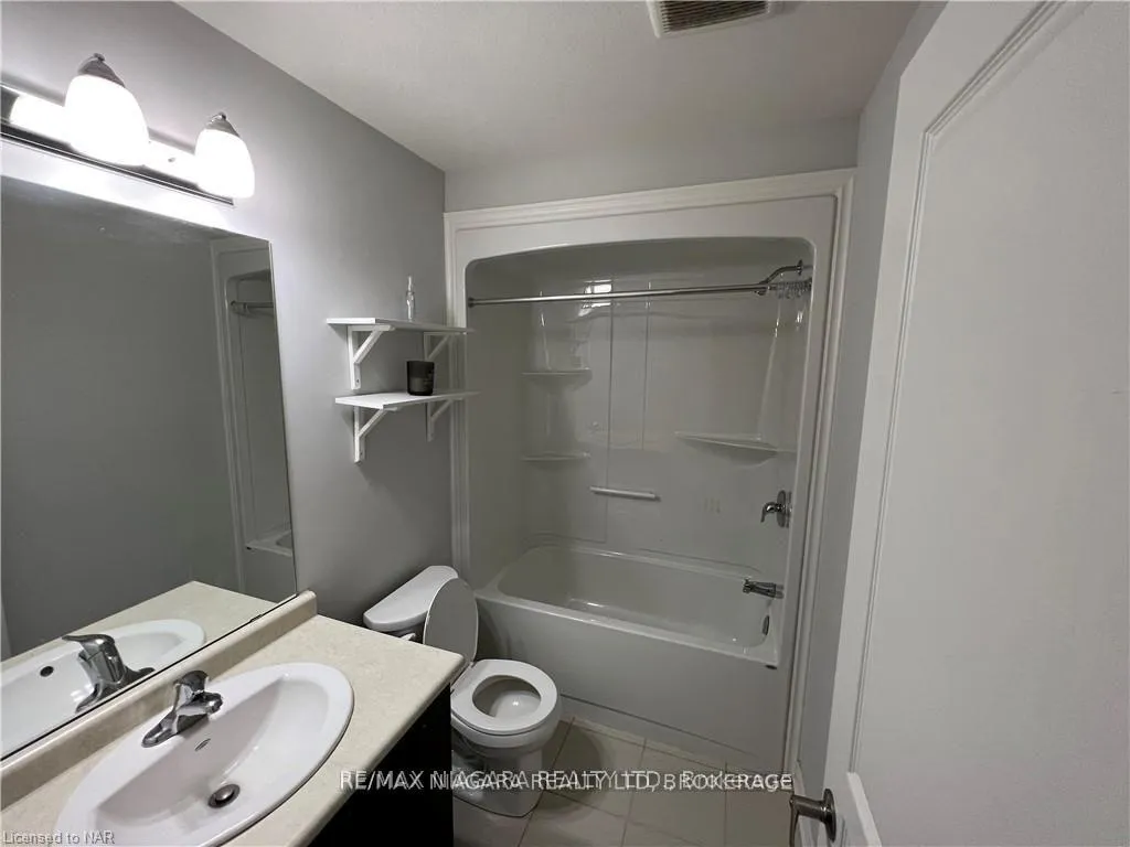 Photo 18 of 8028 Cole Court, Niagara Falls, Oldfield — HOMEH