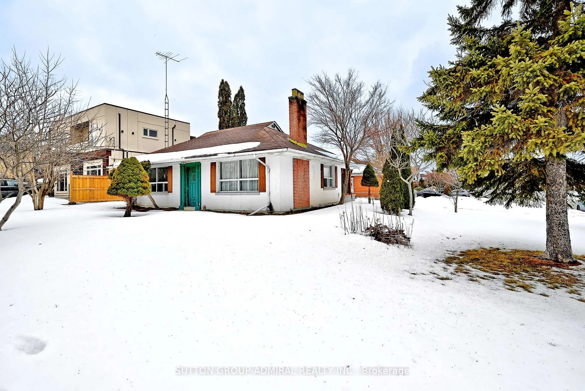Front of 58 Harlow Crescent