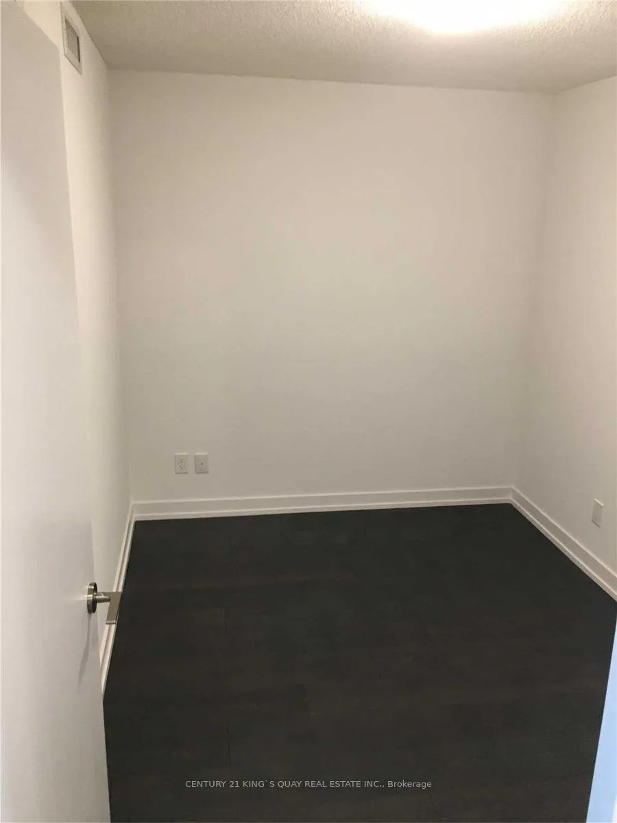 Photo 9 of Unit 603, 125 Redpath Avenue, Toronto, Mount Pleasant West — HOMEH