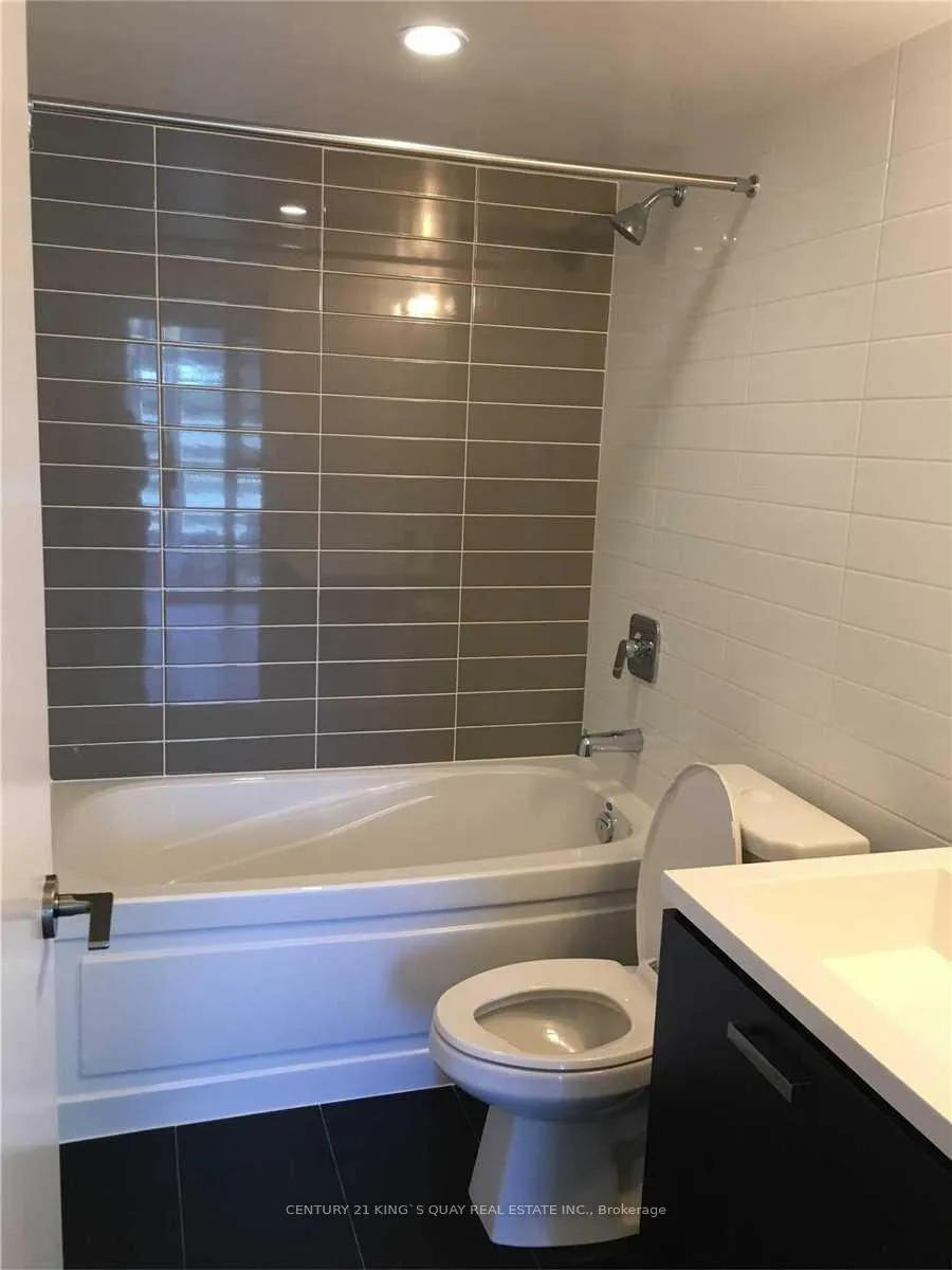 Photo 10 of Unit 603, 125 Redpath Avenue, Toronto, Mount Pleasant West — HOMEH
