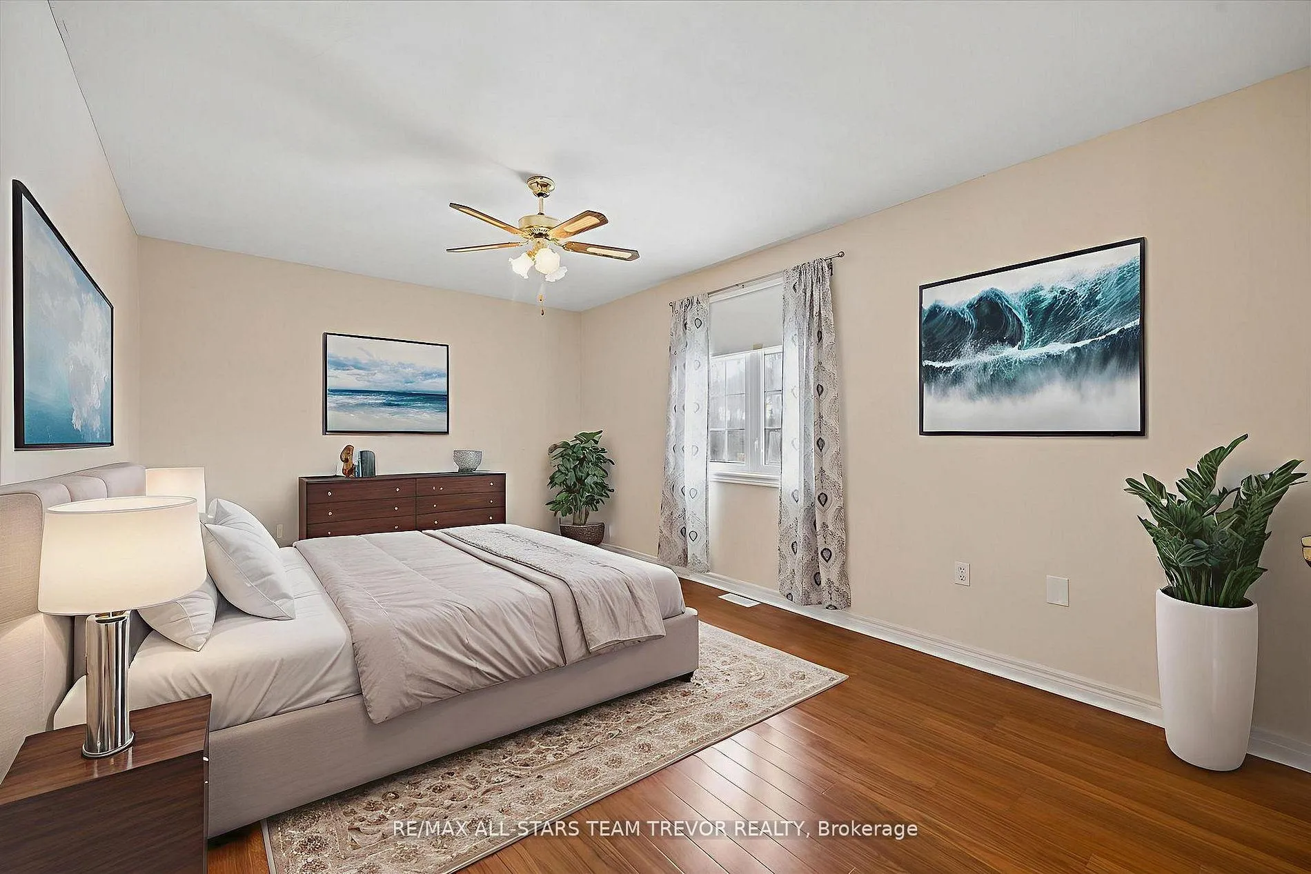 Photo 10 of 9 Ivygreen Road, Georgina, Historic Lakeshore Communities — HOMEH