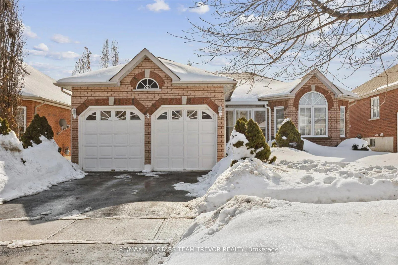 Photo 24 of 9 Ivygreen Road, Georgina, Historic Lakeshore Communities — HOMEH