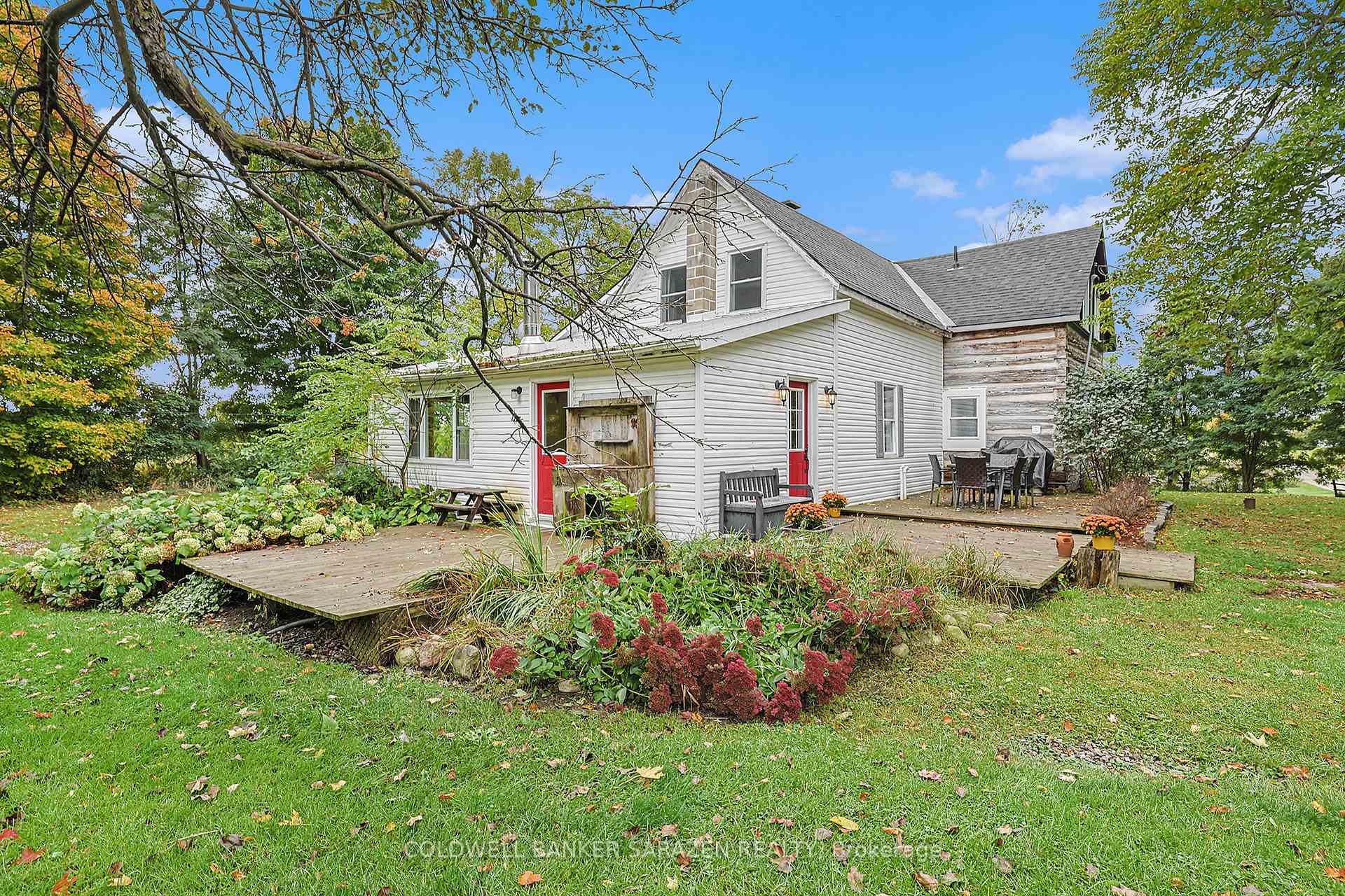 Photo 2 of 2030 Burnstown Road, McNab/Braeside, Mcnab/Braeside Twps — HOMEH